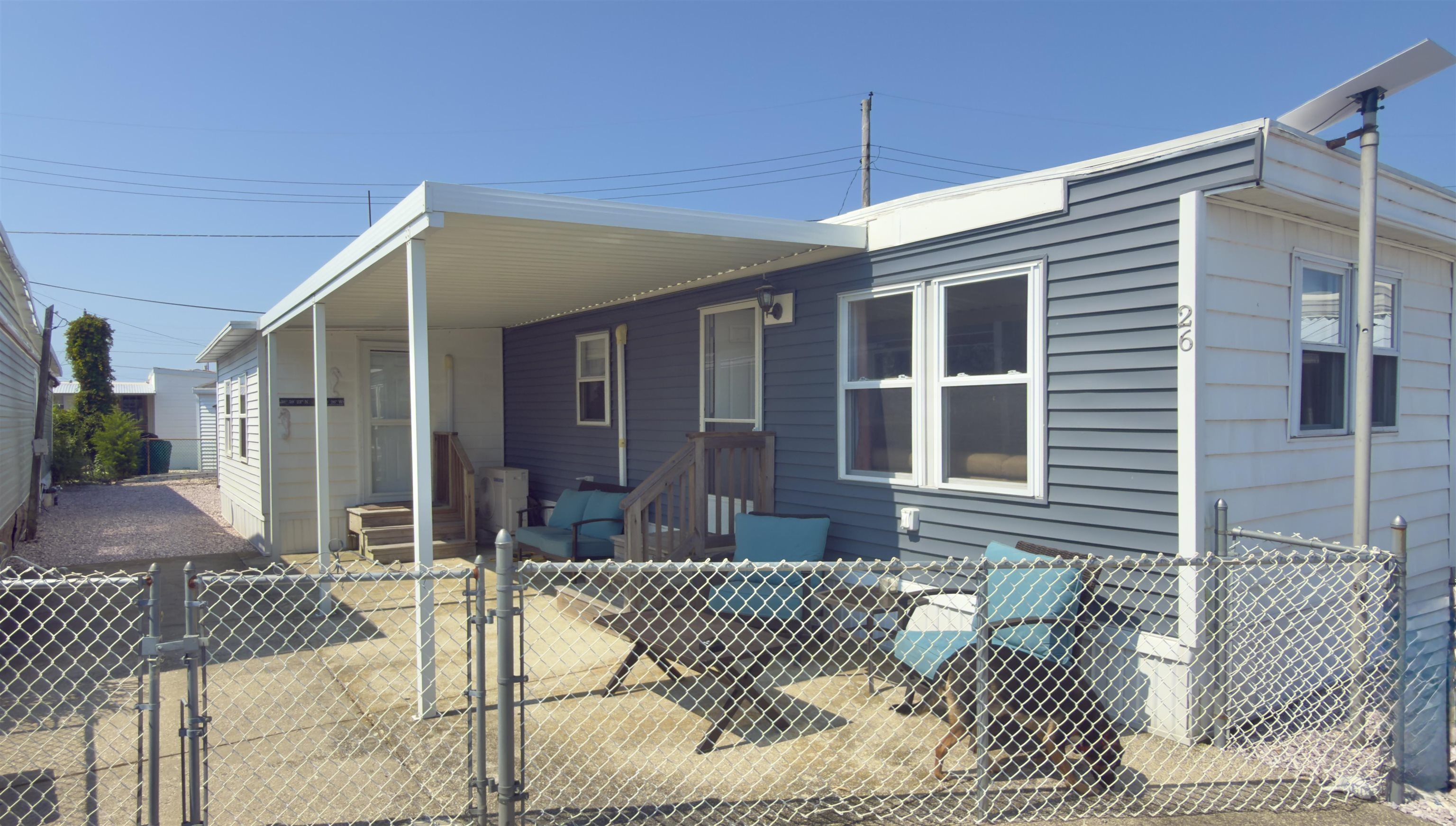 261780 | Photo 2