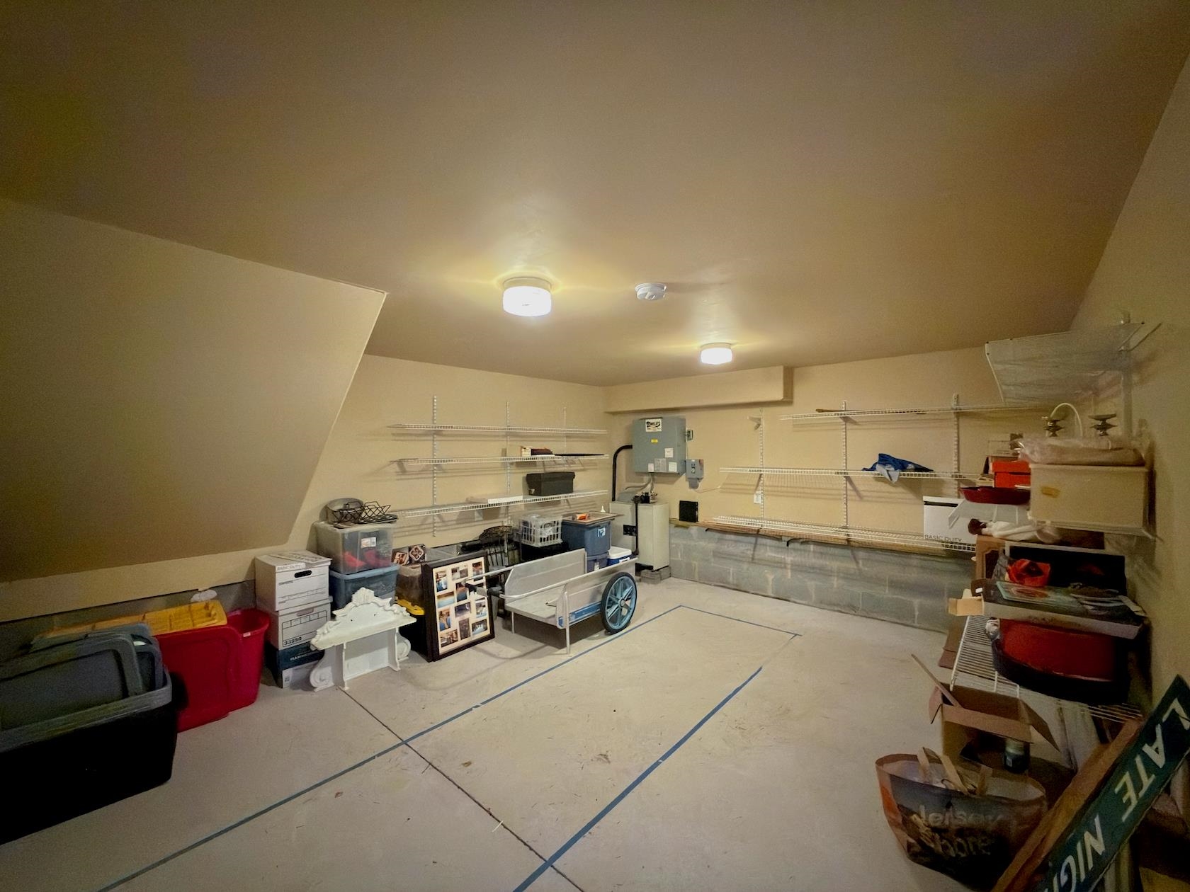 261793 | Photo 26