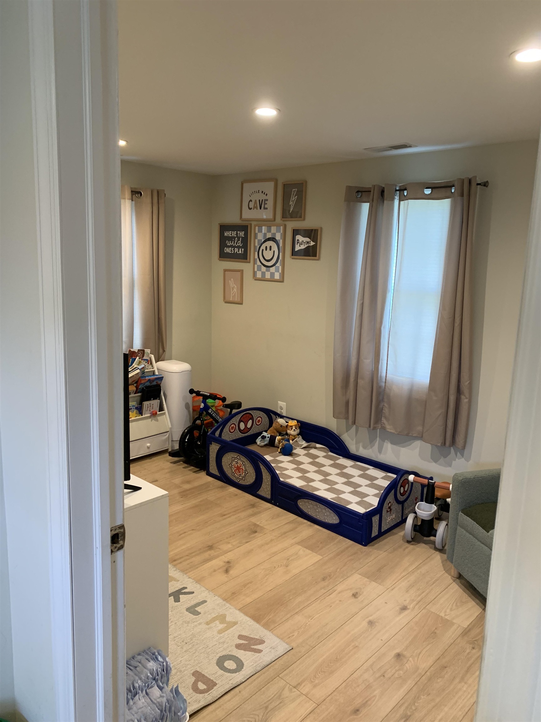 5 Mowery Avenue - Picture 25