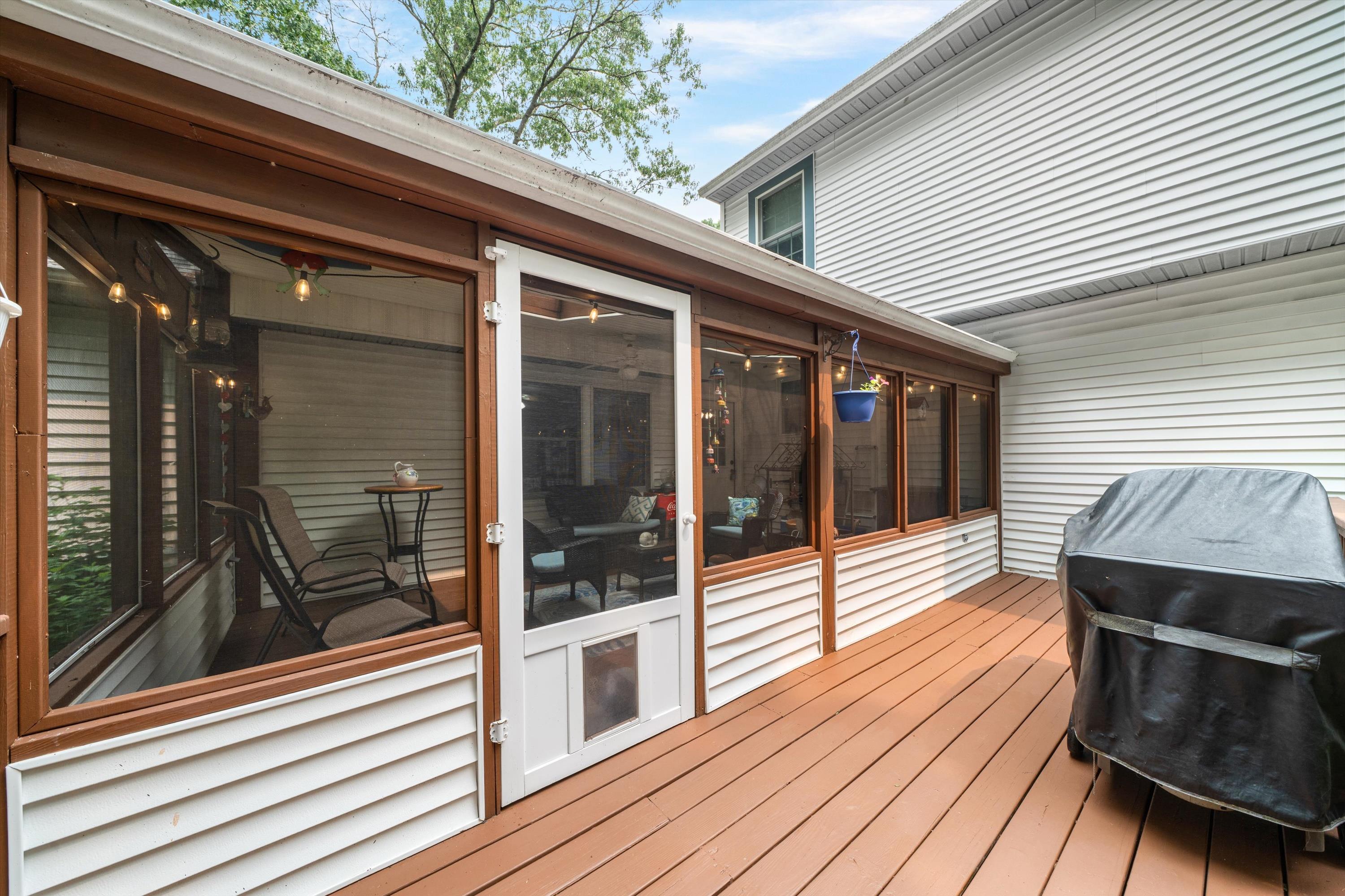 67 Somers Avenue - Picture 43