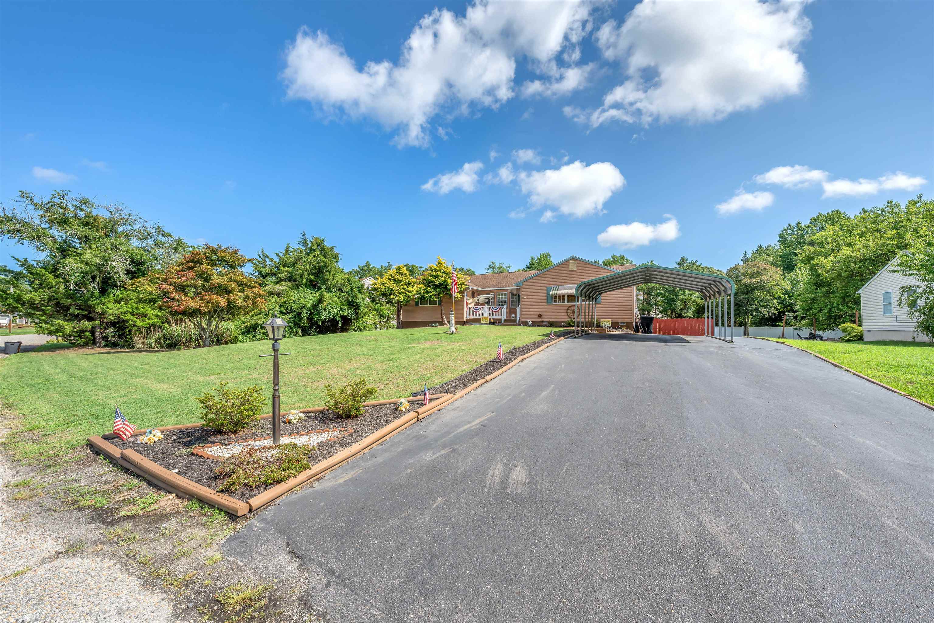 11 Aspen Drive