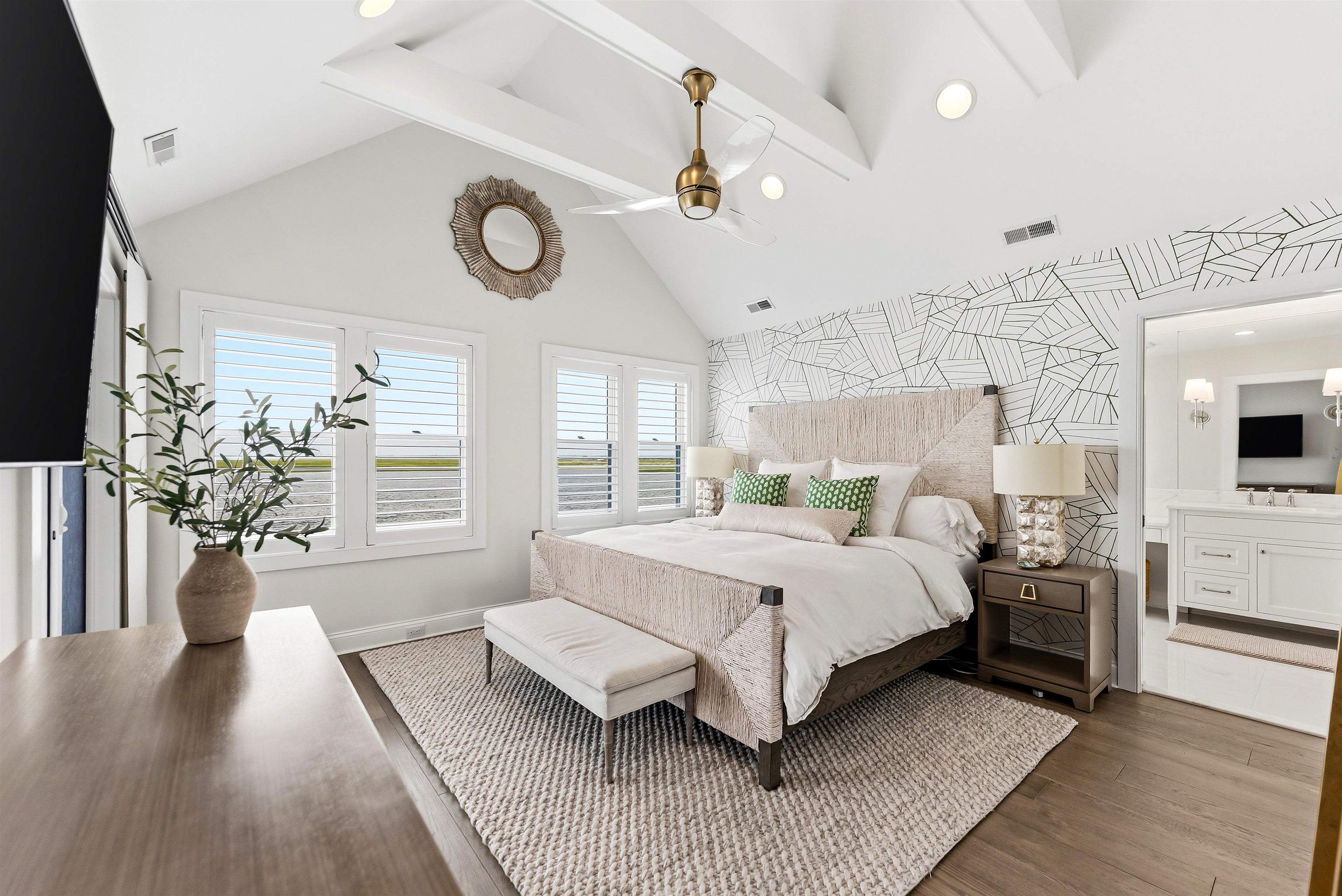10521 Golden Gate Drive