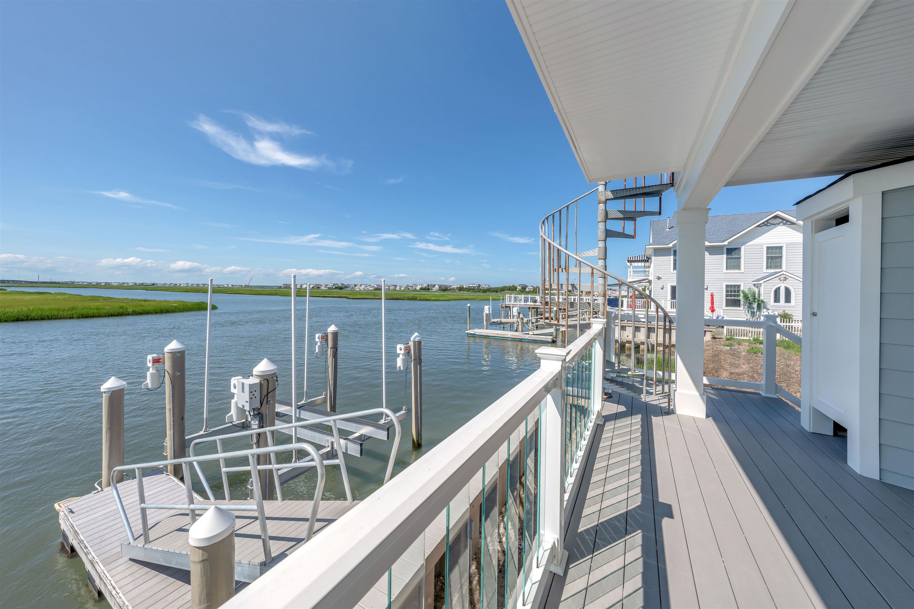 2928 Ocean Drive - Picture 11