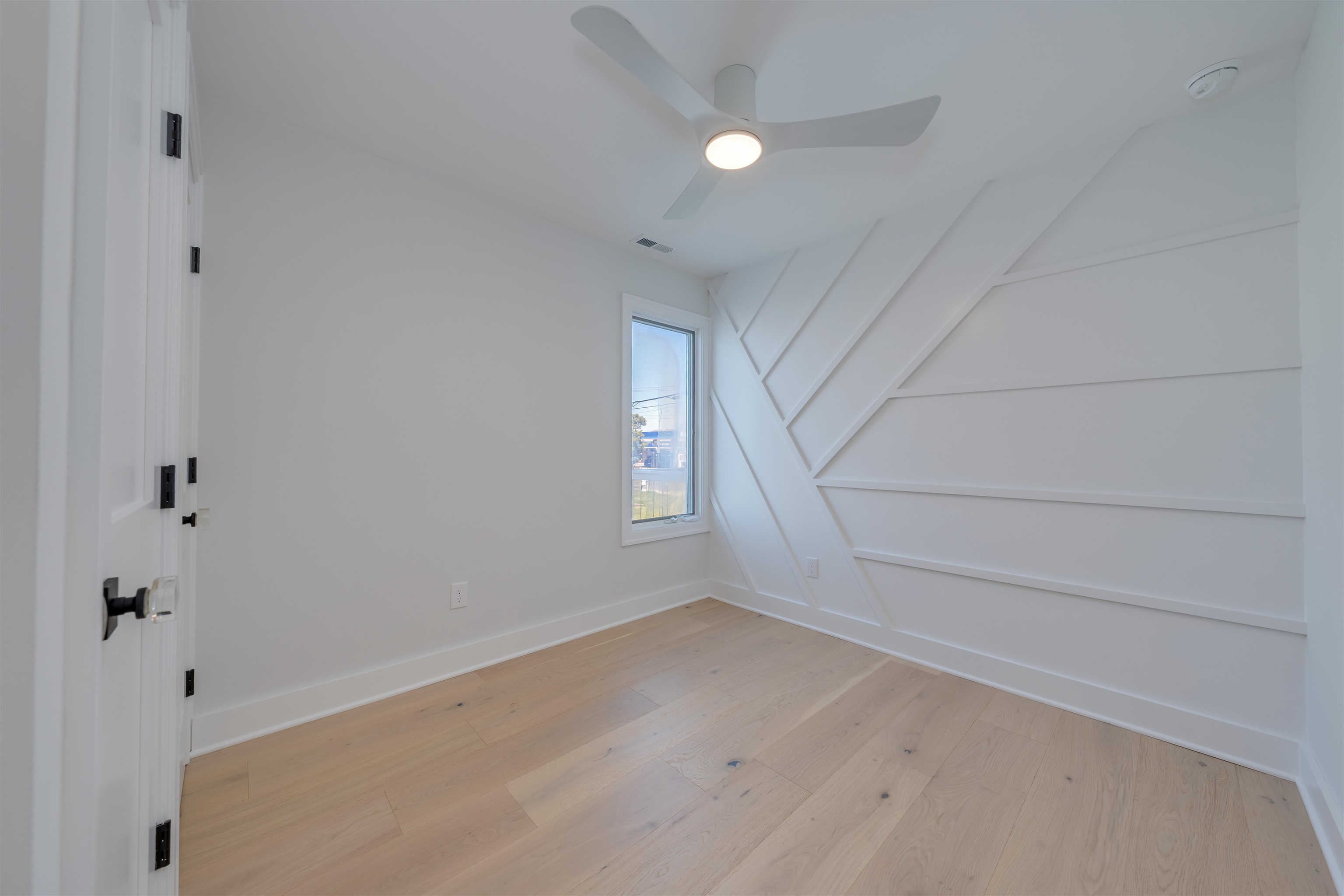 2928 Ocean Drive - Picture 13