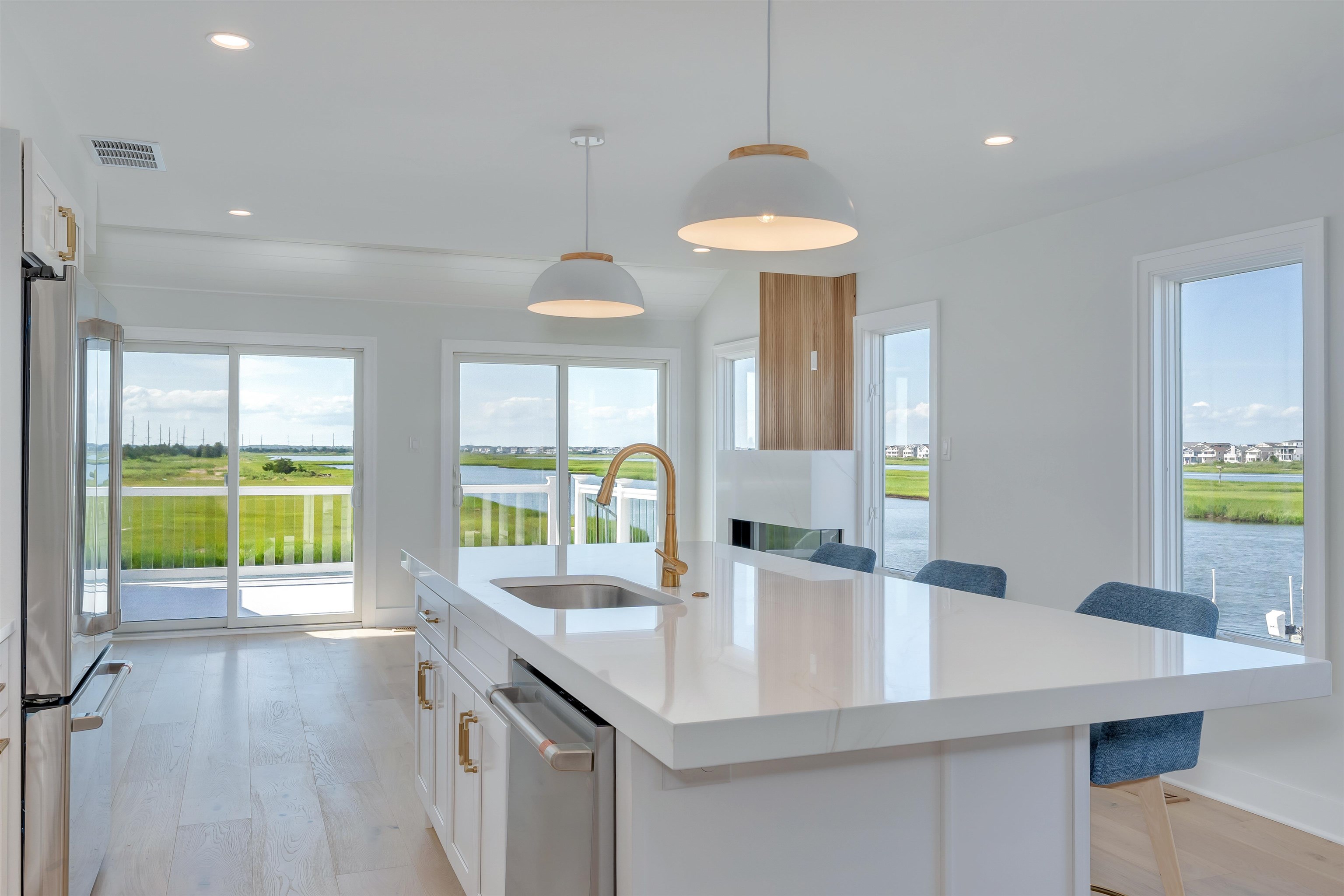 2928 Ocean Drive - Picture 22