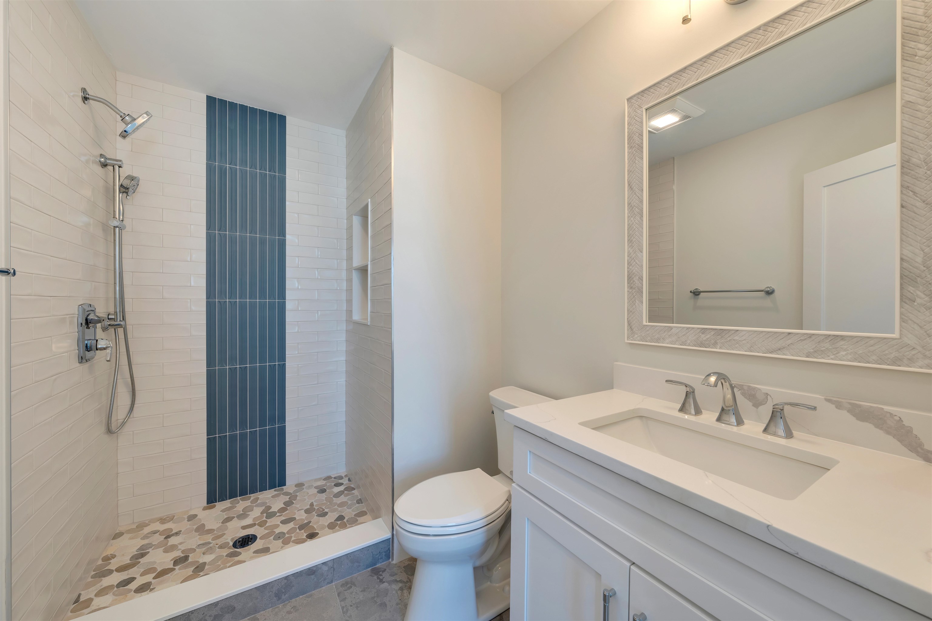 2928 Ocean Drive - Picture 31
