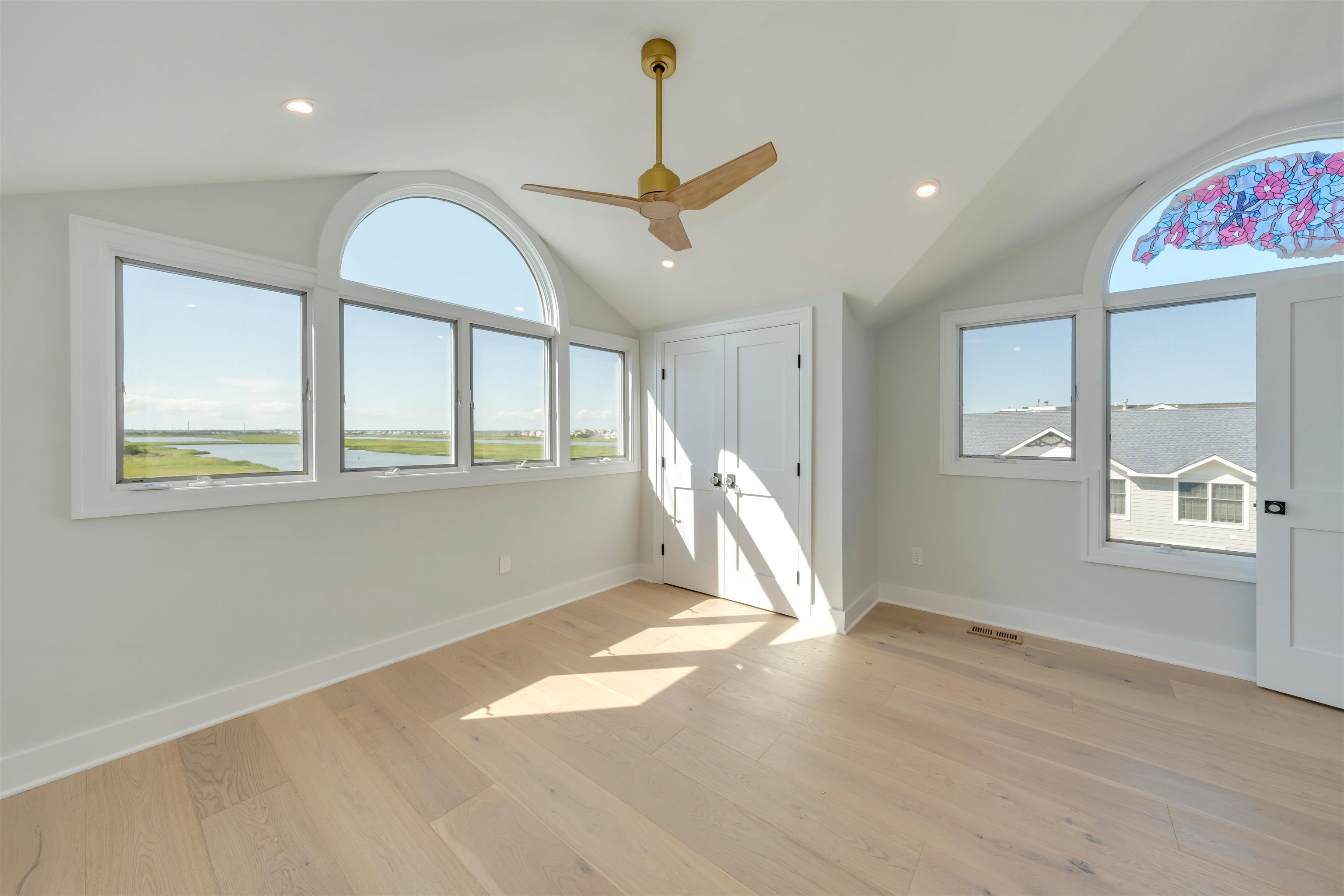 2928 Ocean Drive - Picture 36
