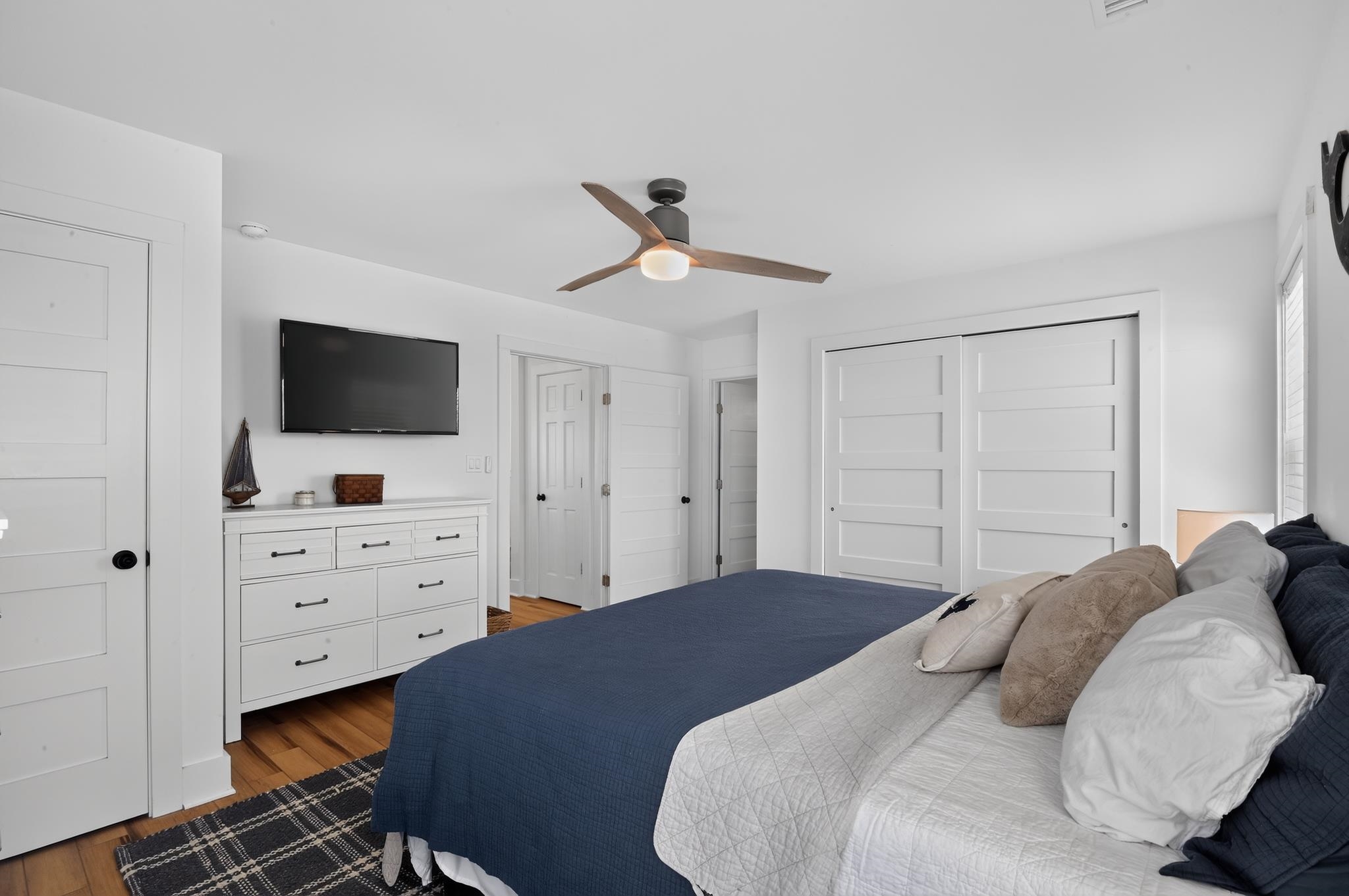 614 W Poplar Avenue - Picture 20