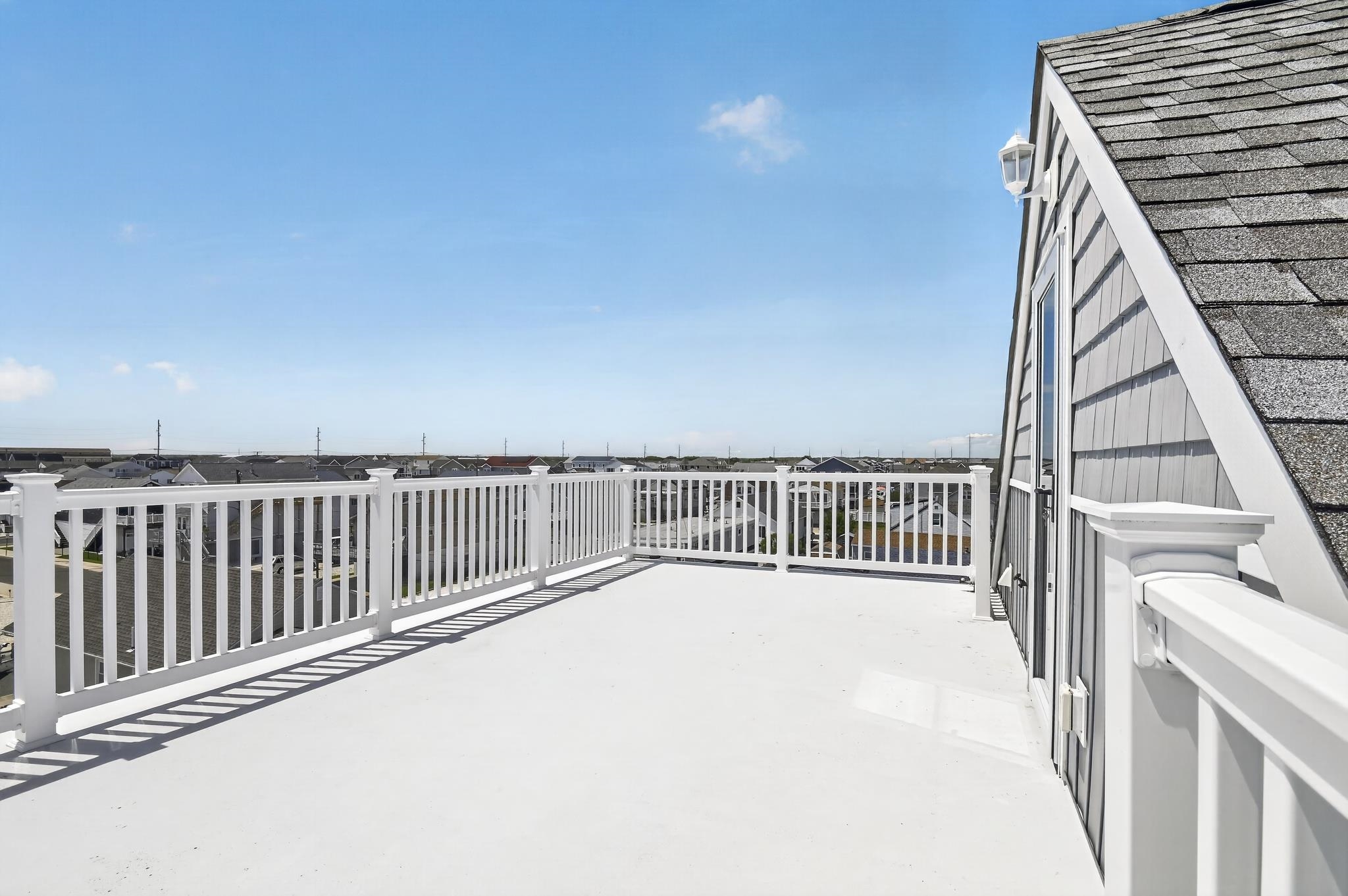 614 W Poplar Avenue