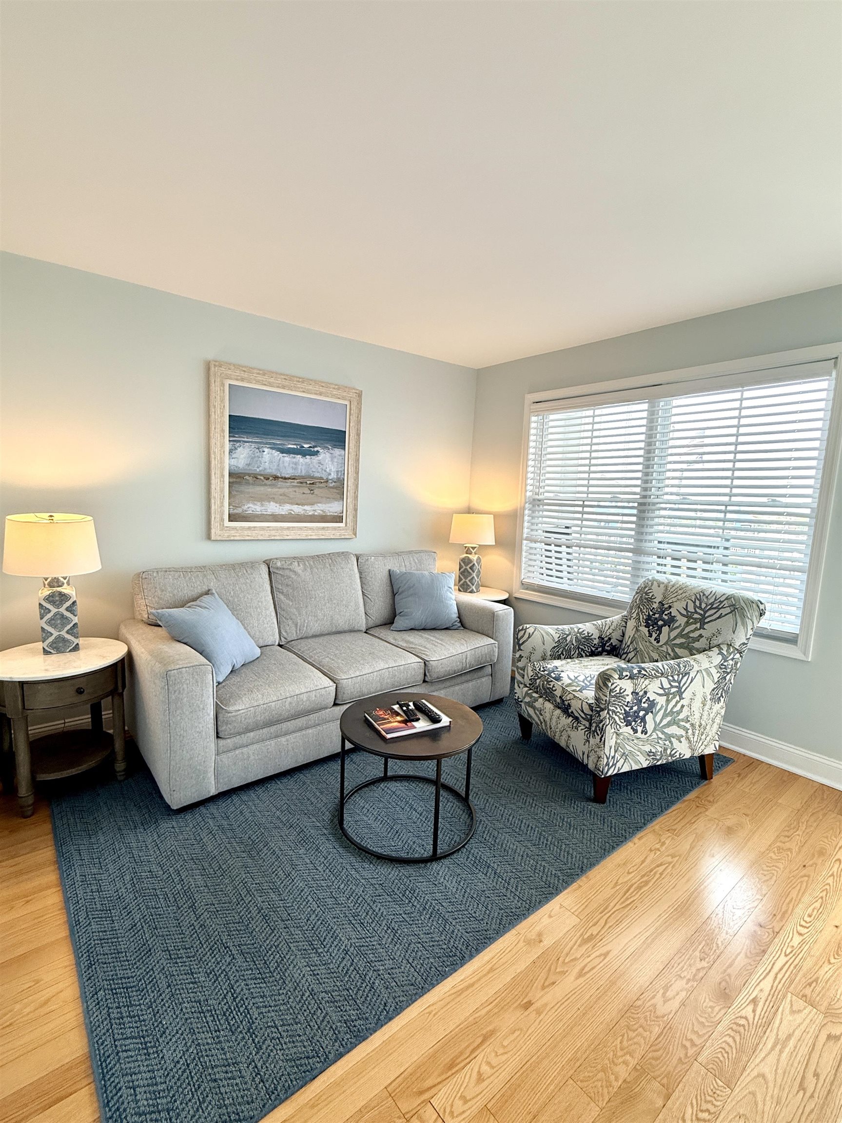 11 Beach Avenue - Picture 2