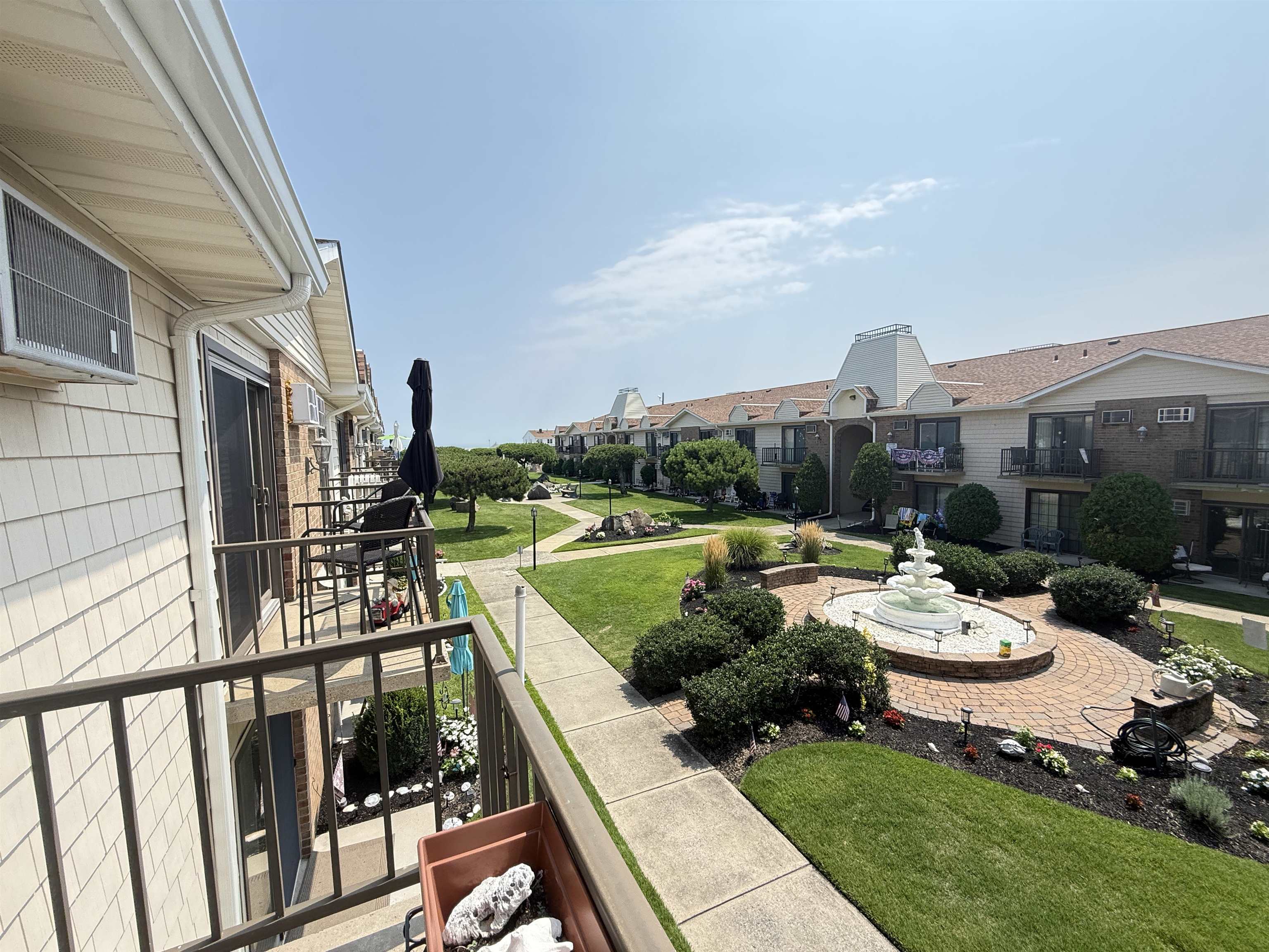 725 Allen Drive - Picture 16