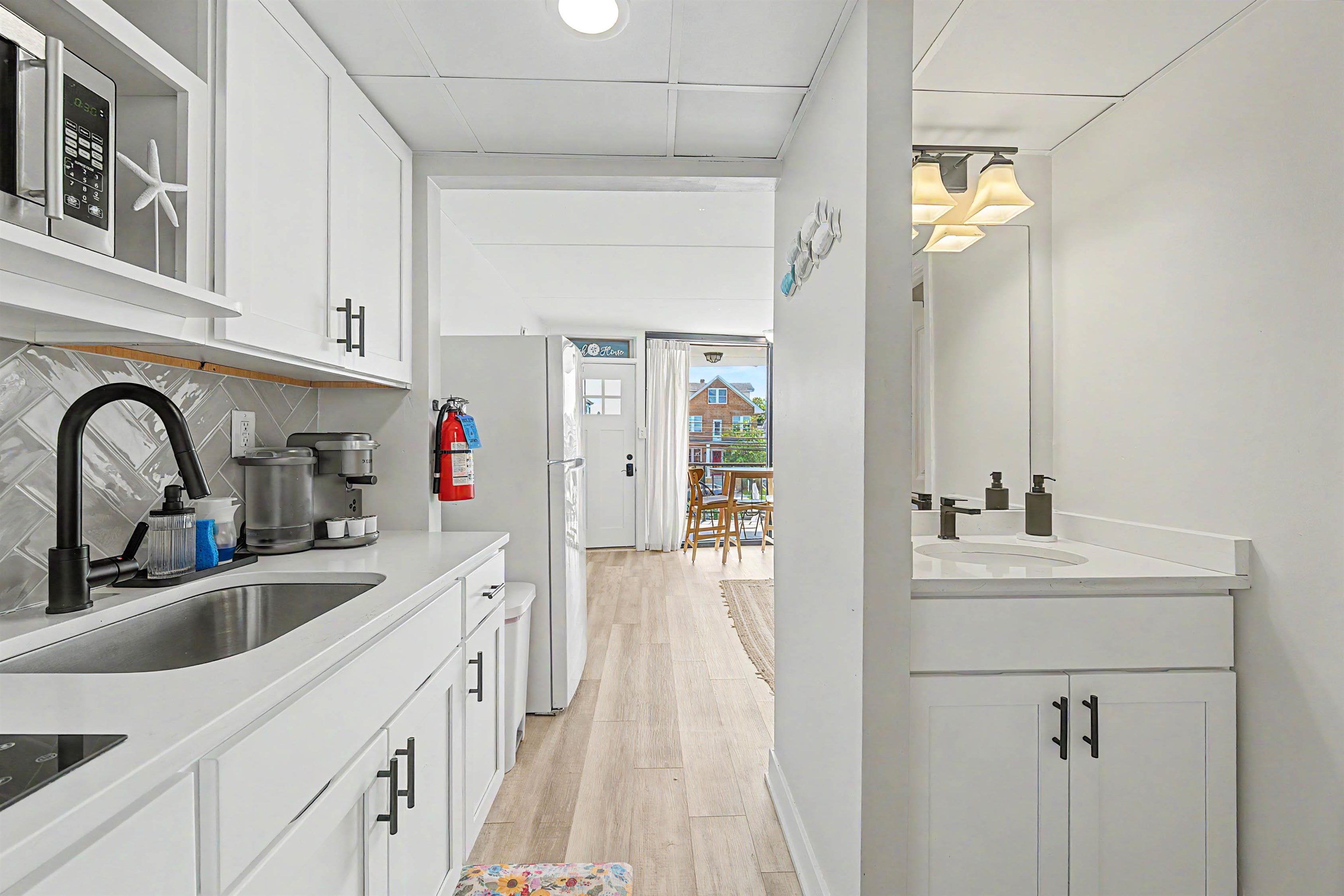 2200 Atlantic Avenue - Picture 12