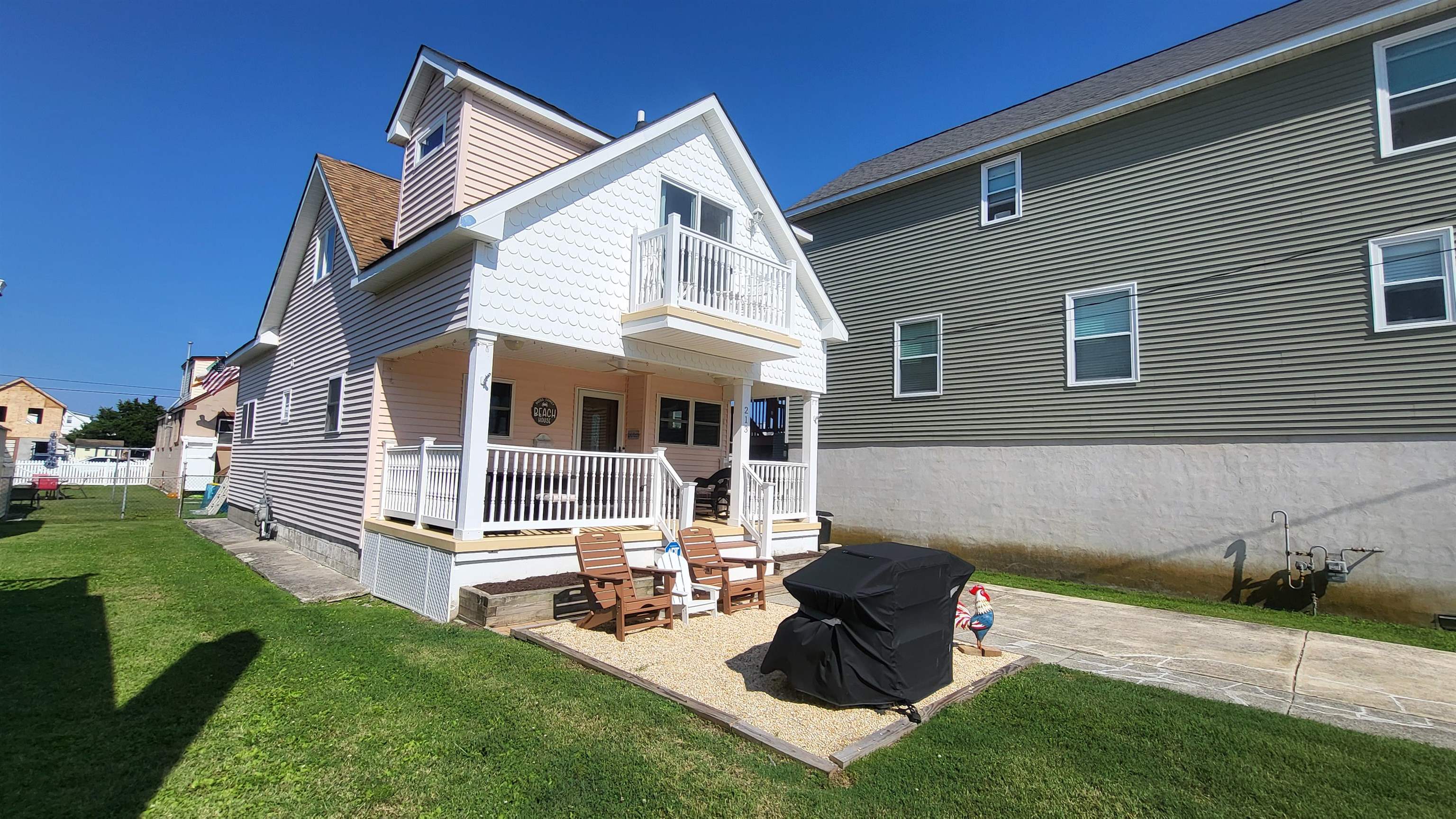 213 W 17th Avenue