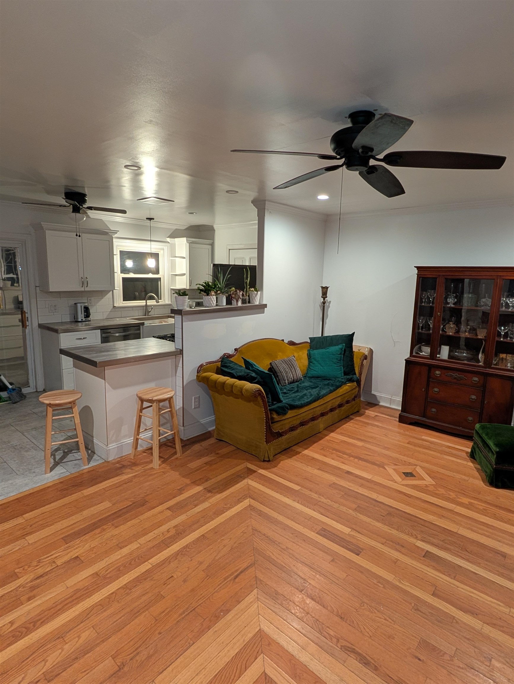 3608 Bayshore Road - Picture 3