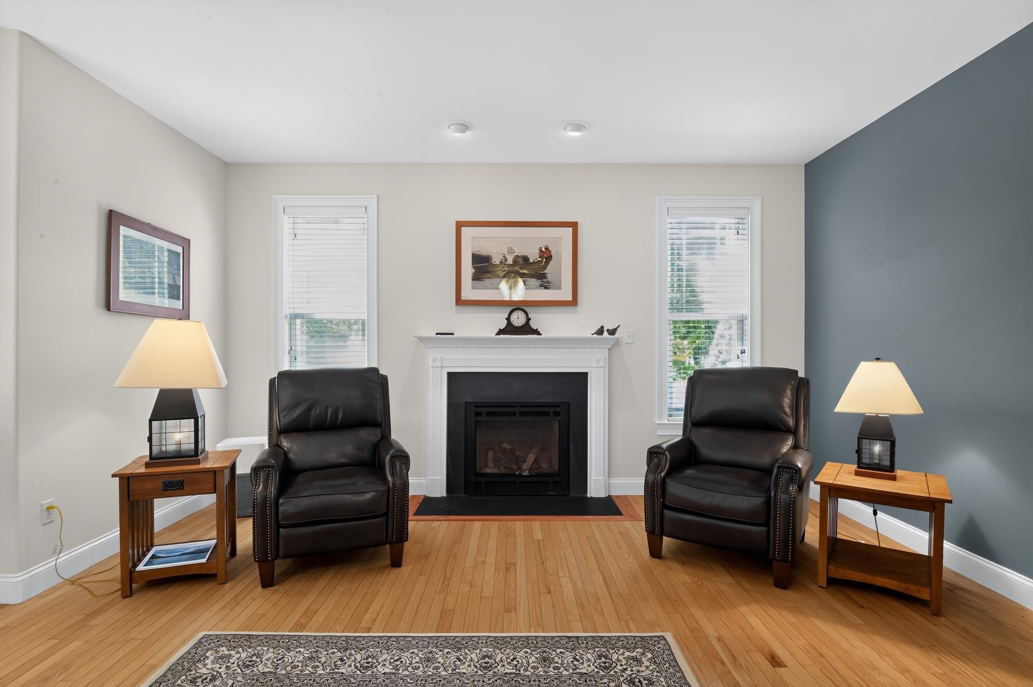 8 Galloping Way