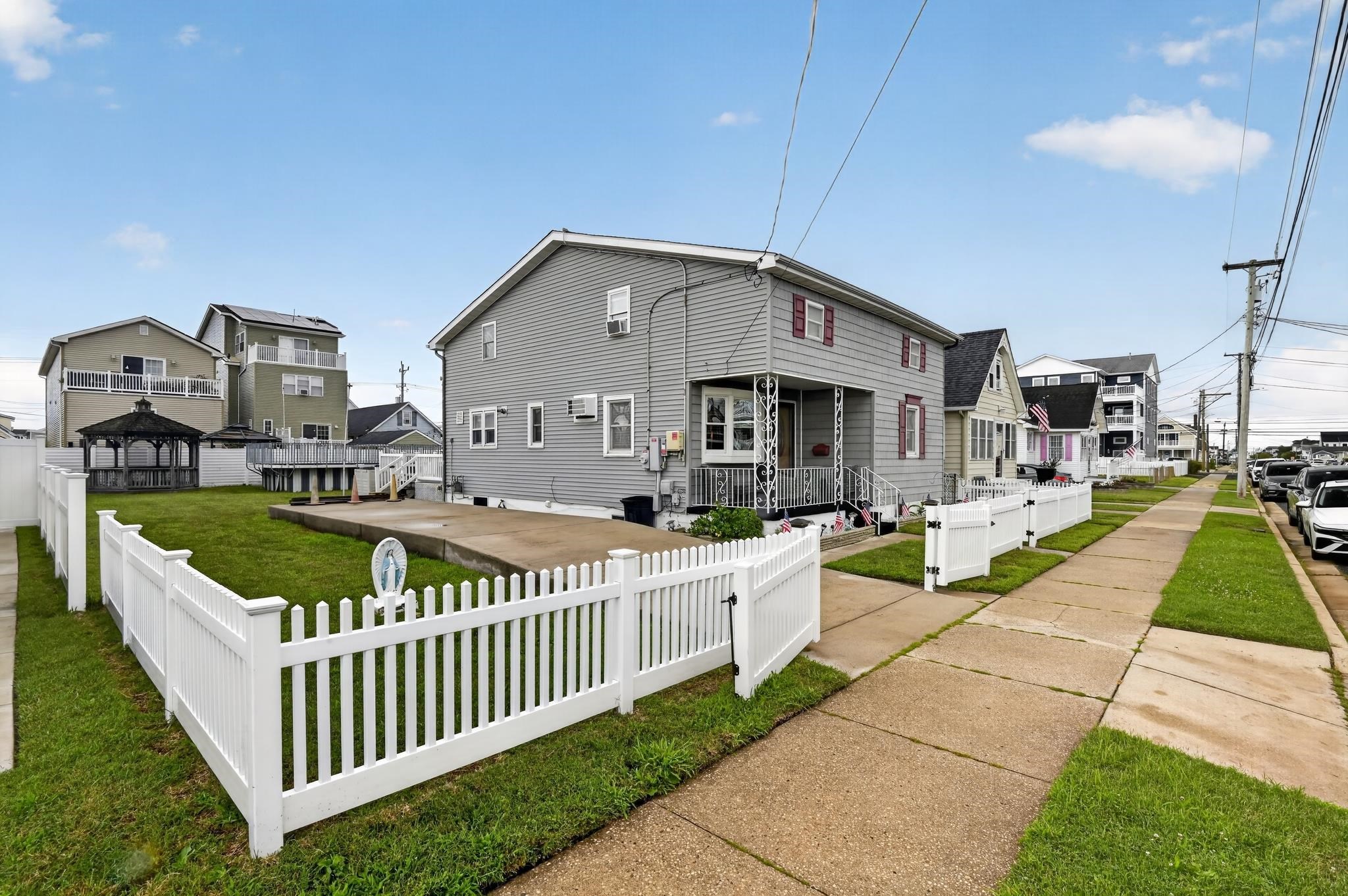 219 W 11th Avenue