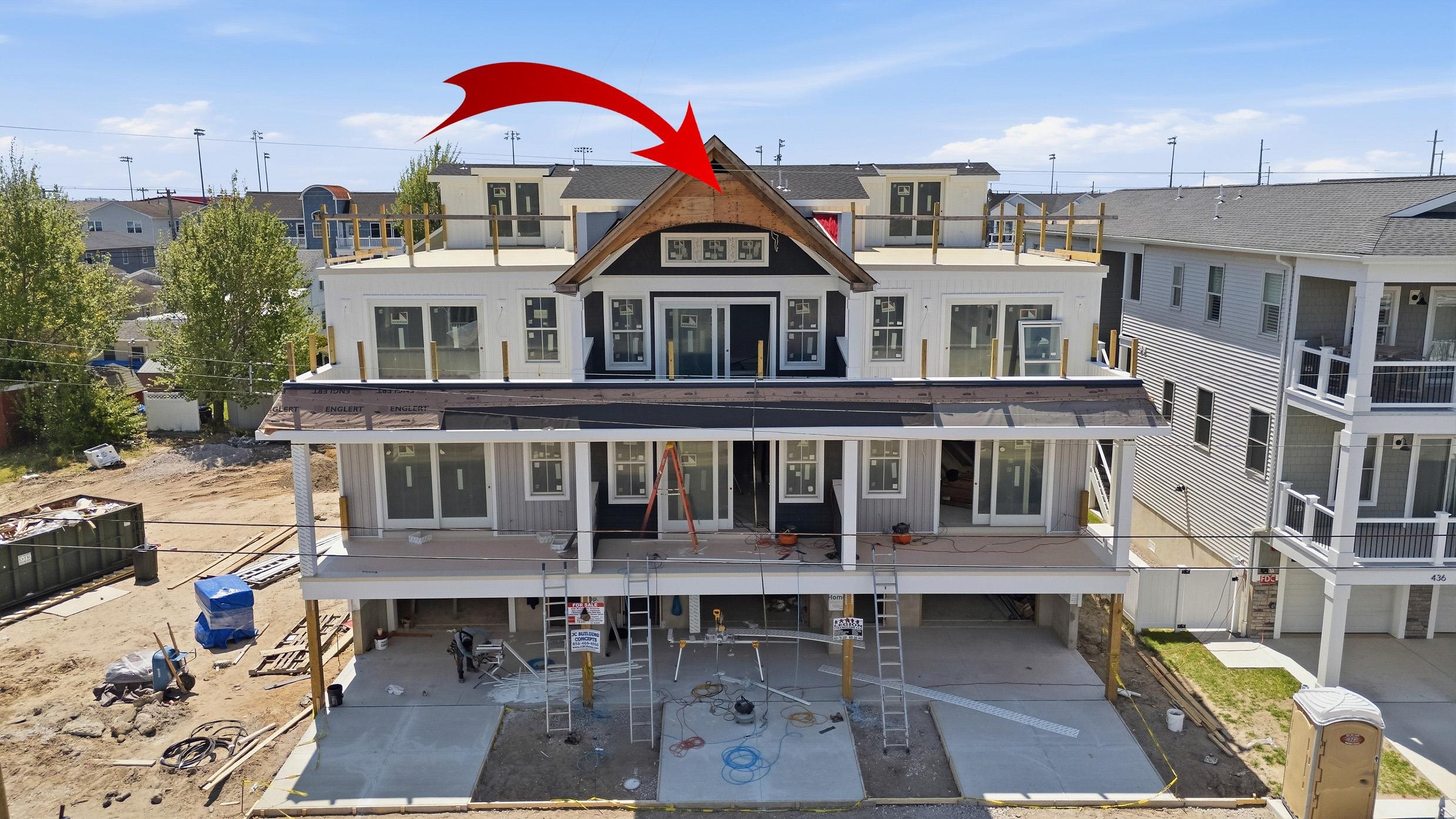432 W Lincoln Avenue