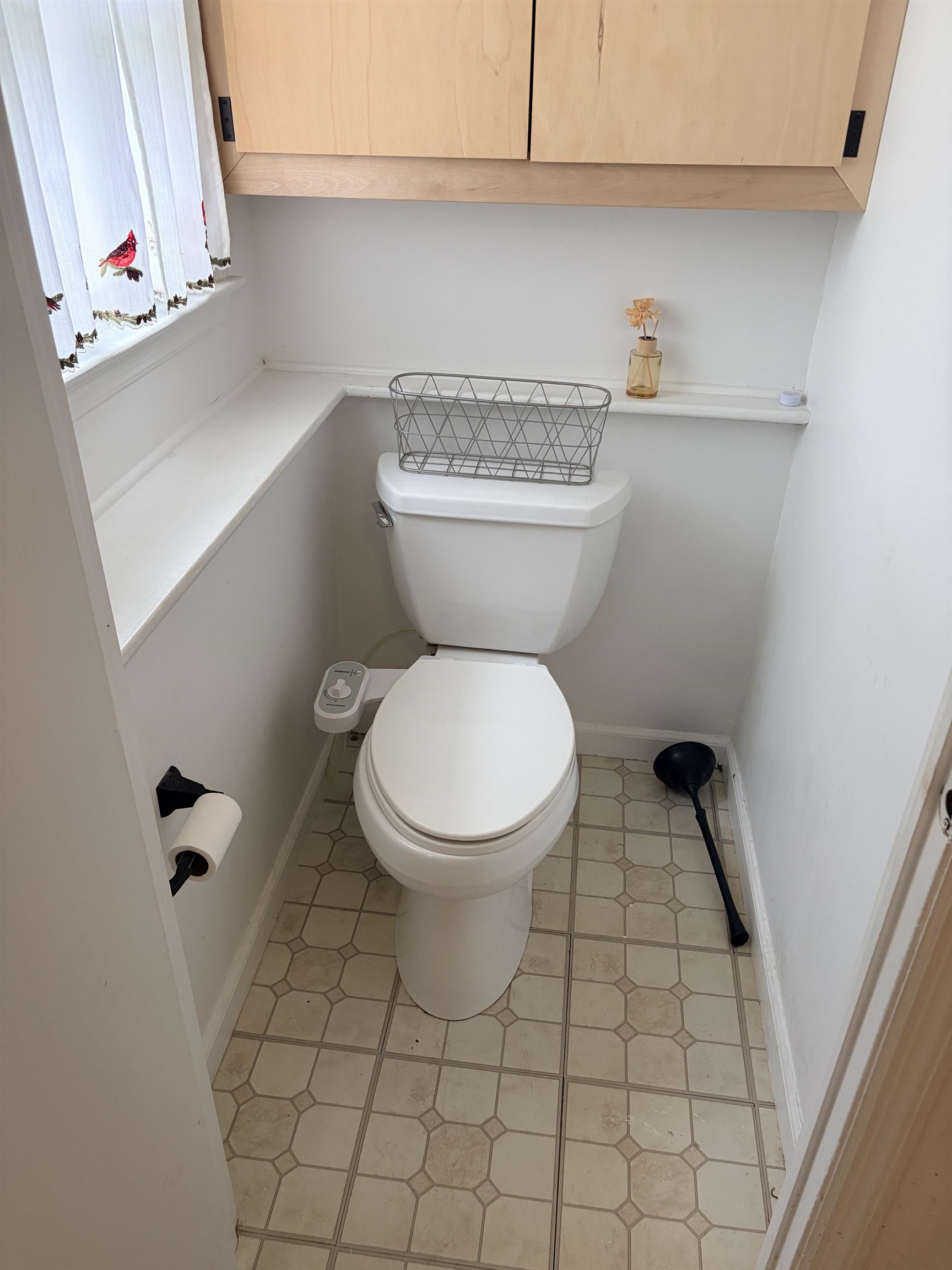 93 W Laurel Drive