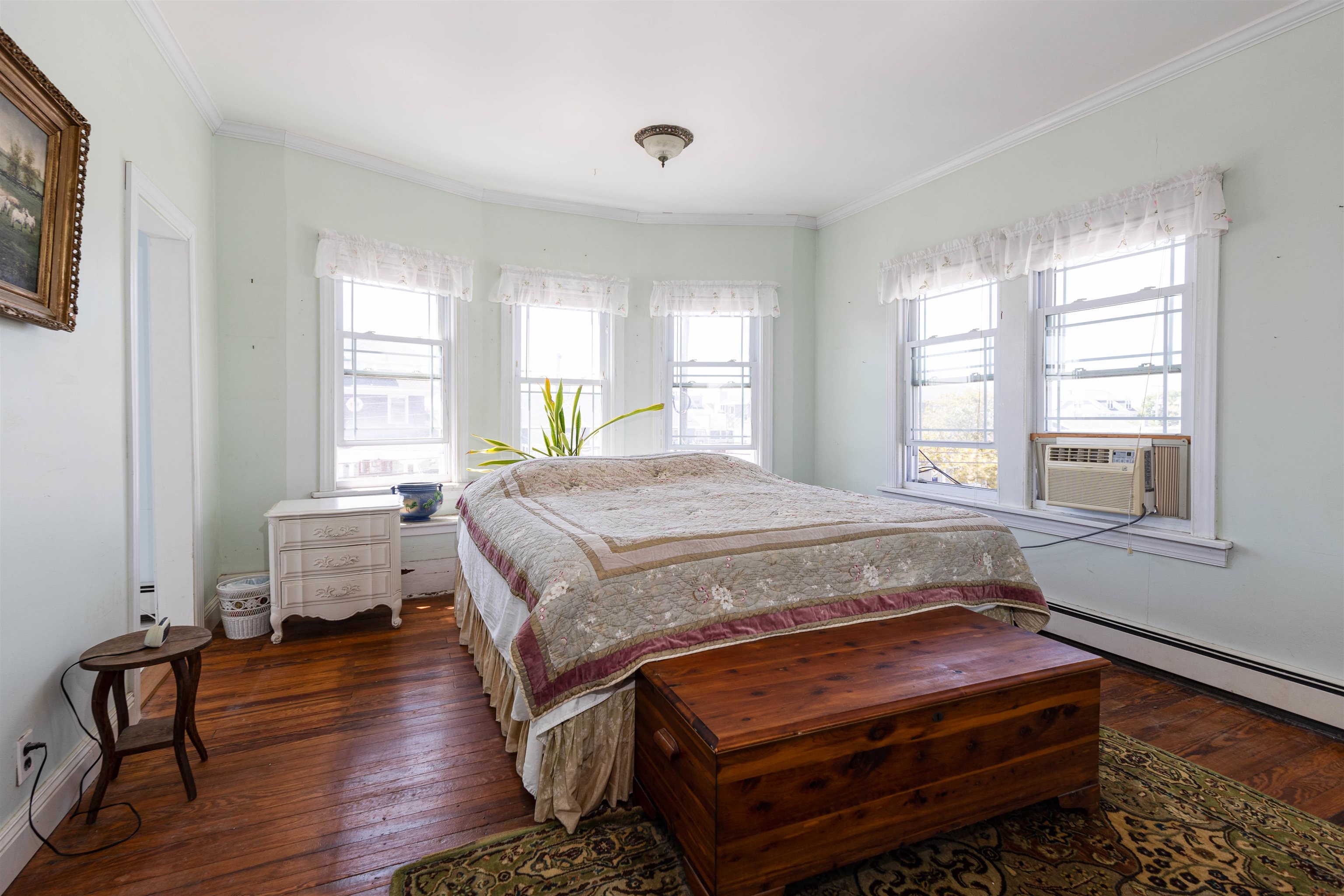 217 E 24th Avenue