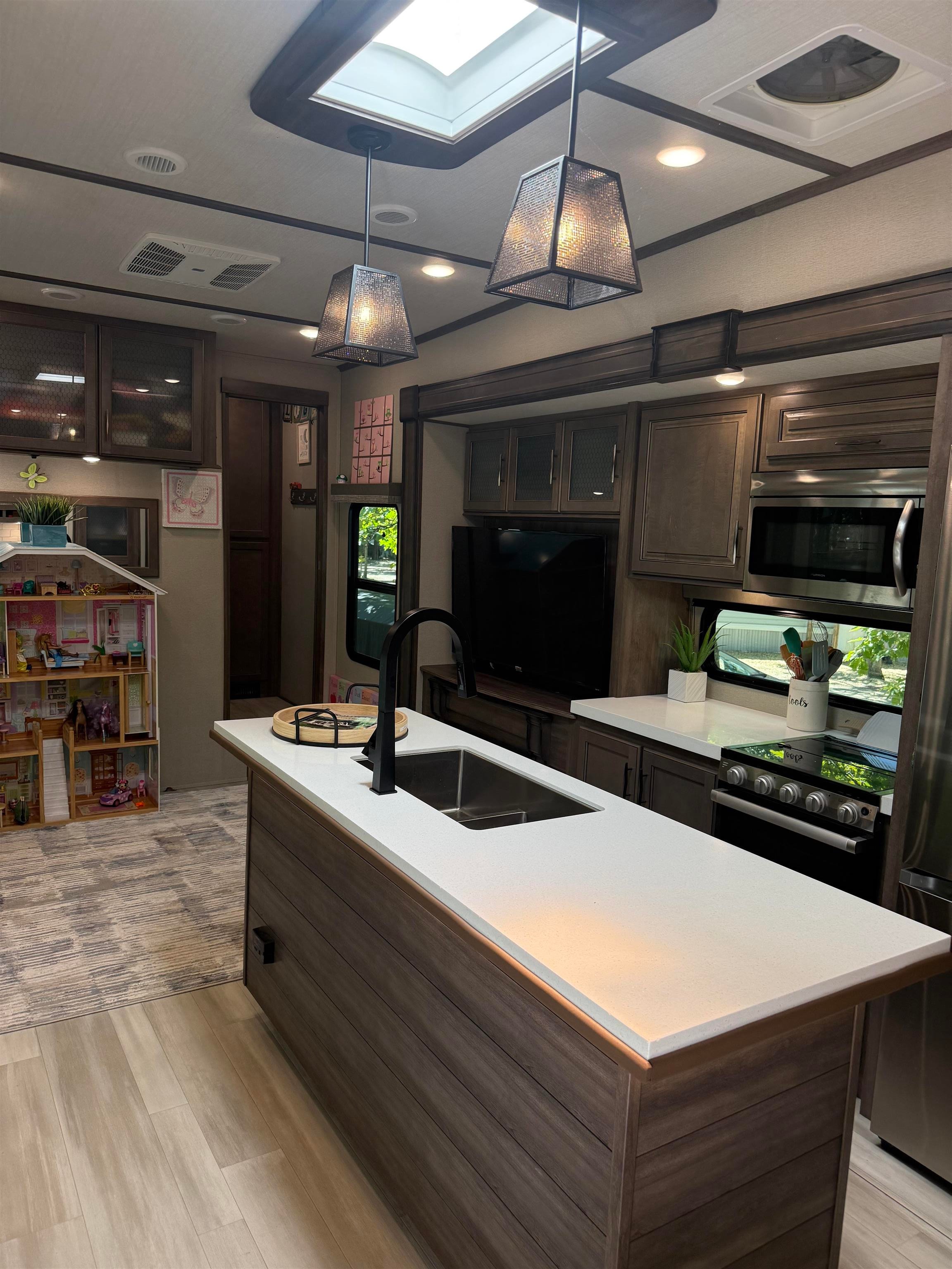 3066 Rt 9 - Picture 4