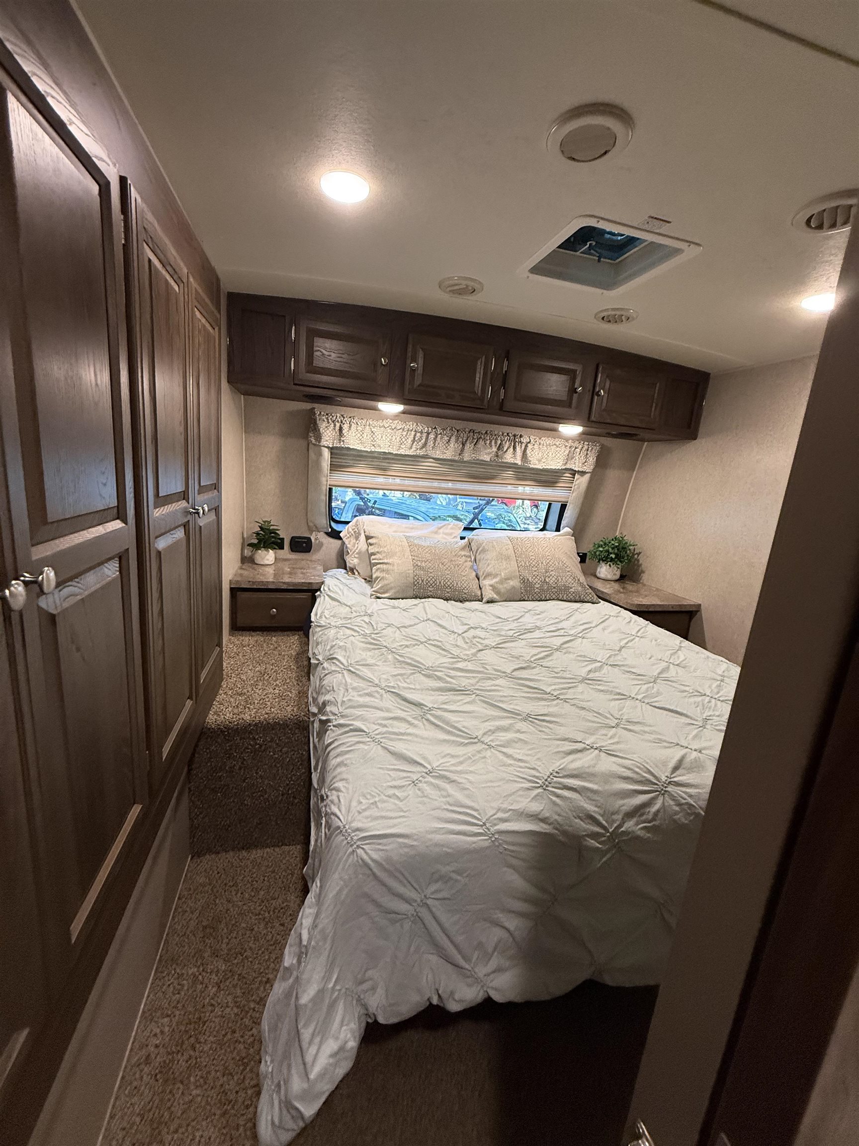 262407 | Photo 9