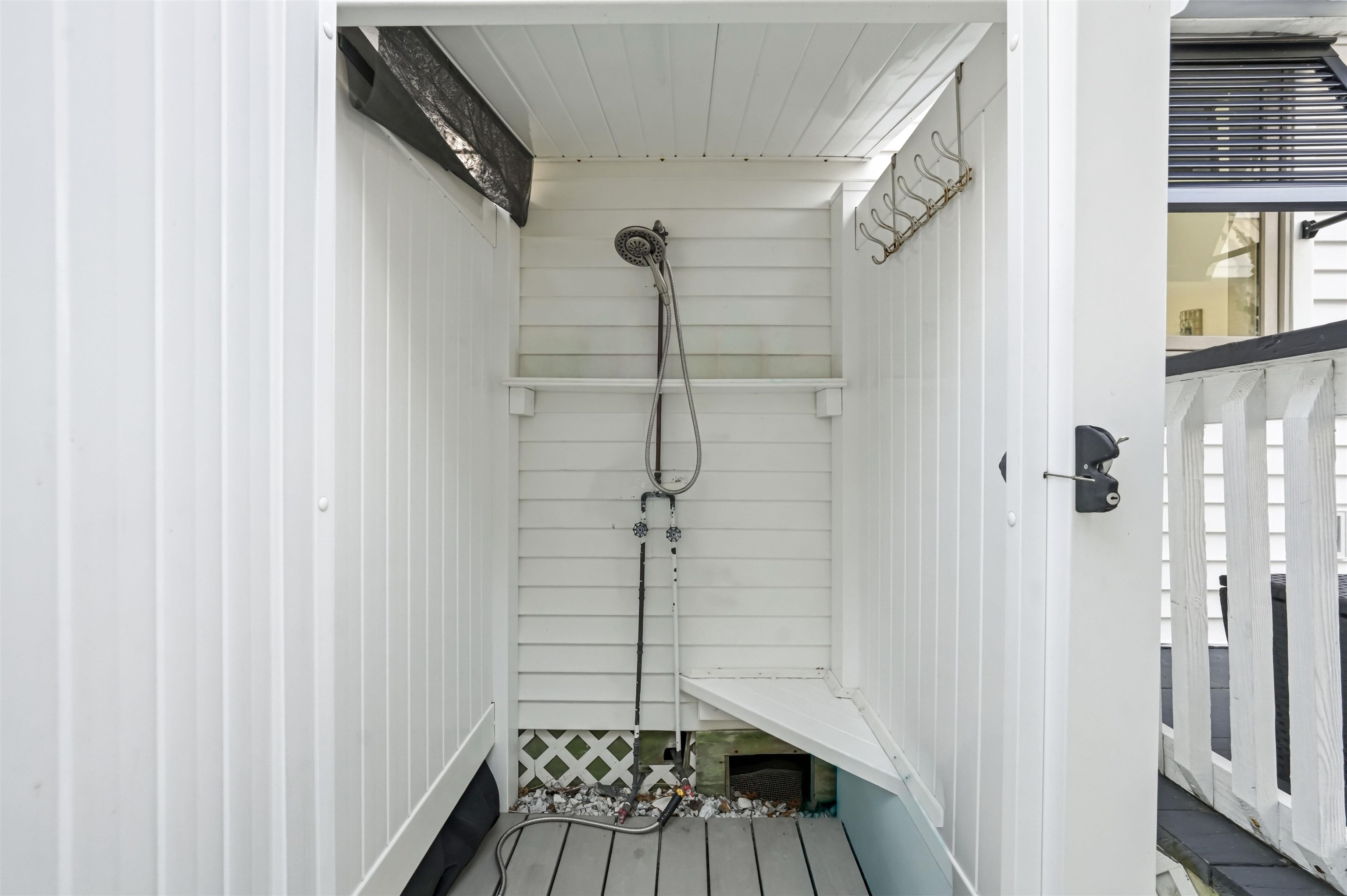 225 87th St Rear