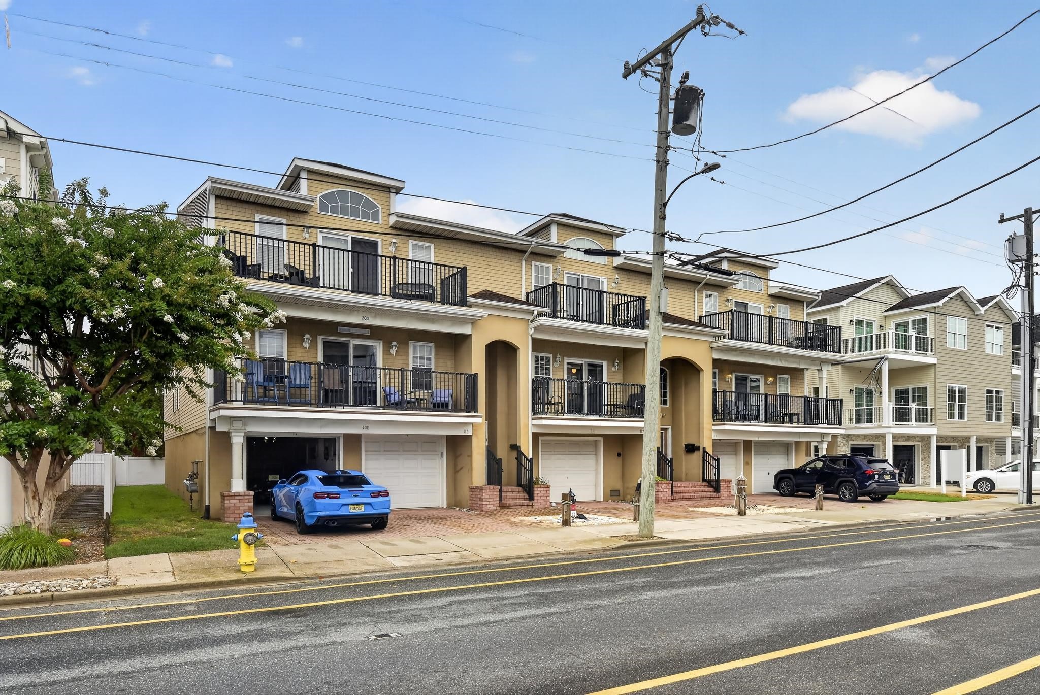 117 E Maple Avenue - Wildwood