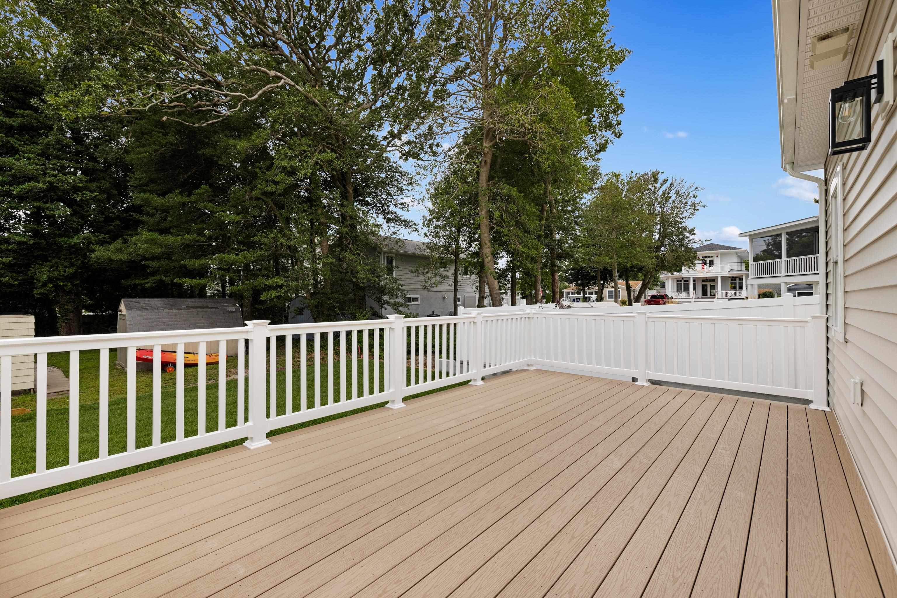3901 Bay Drive - Picture 45