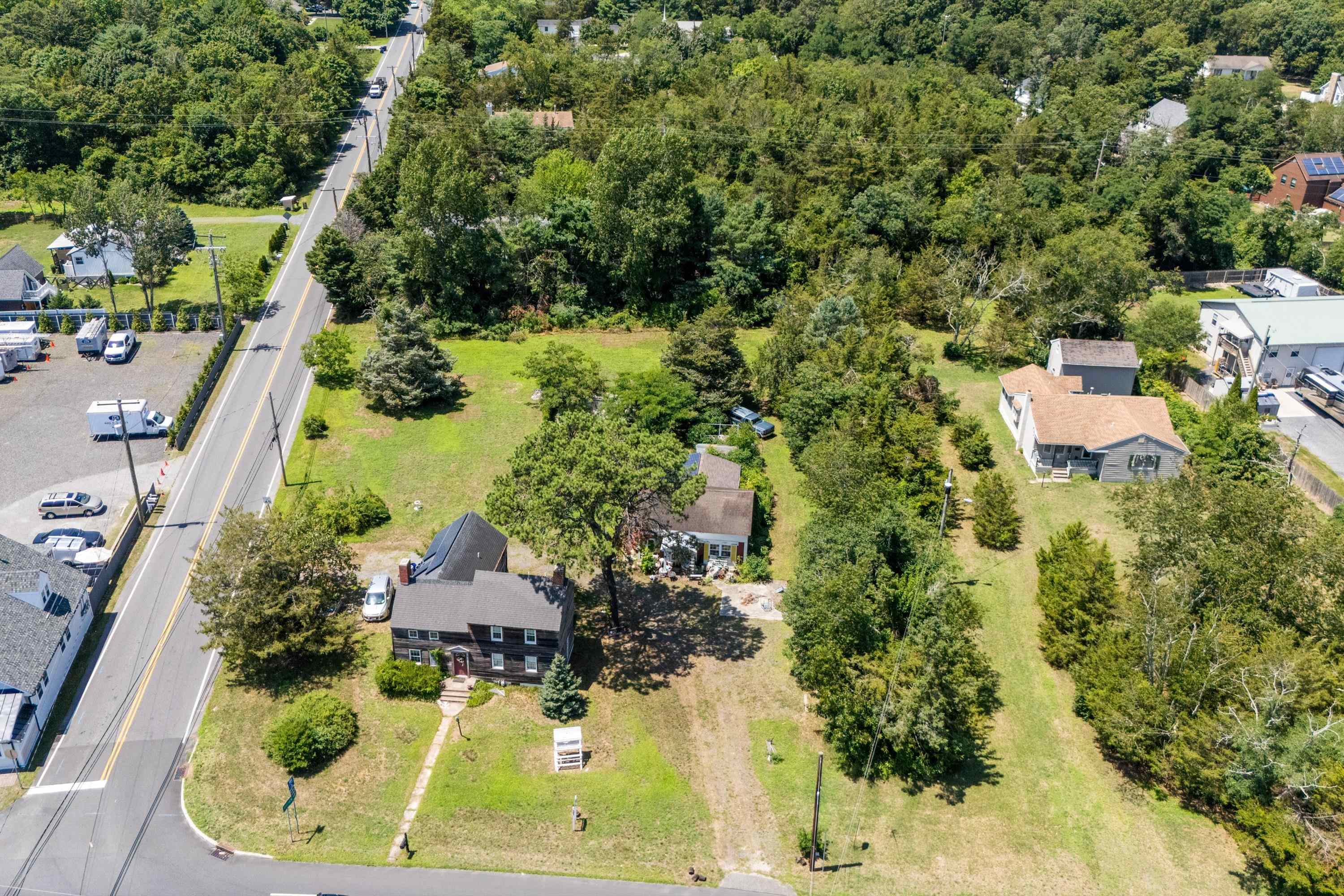 1501 N Route 9 - Picture 2