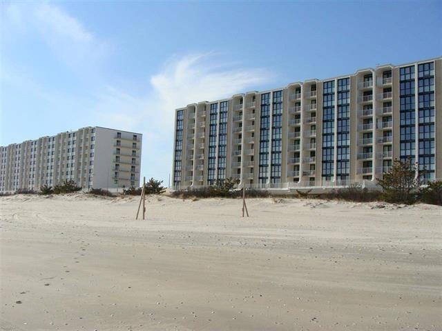 3500 Boardwalk - Picture 1
