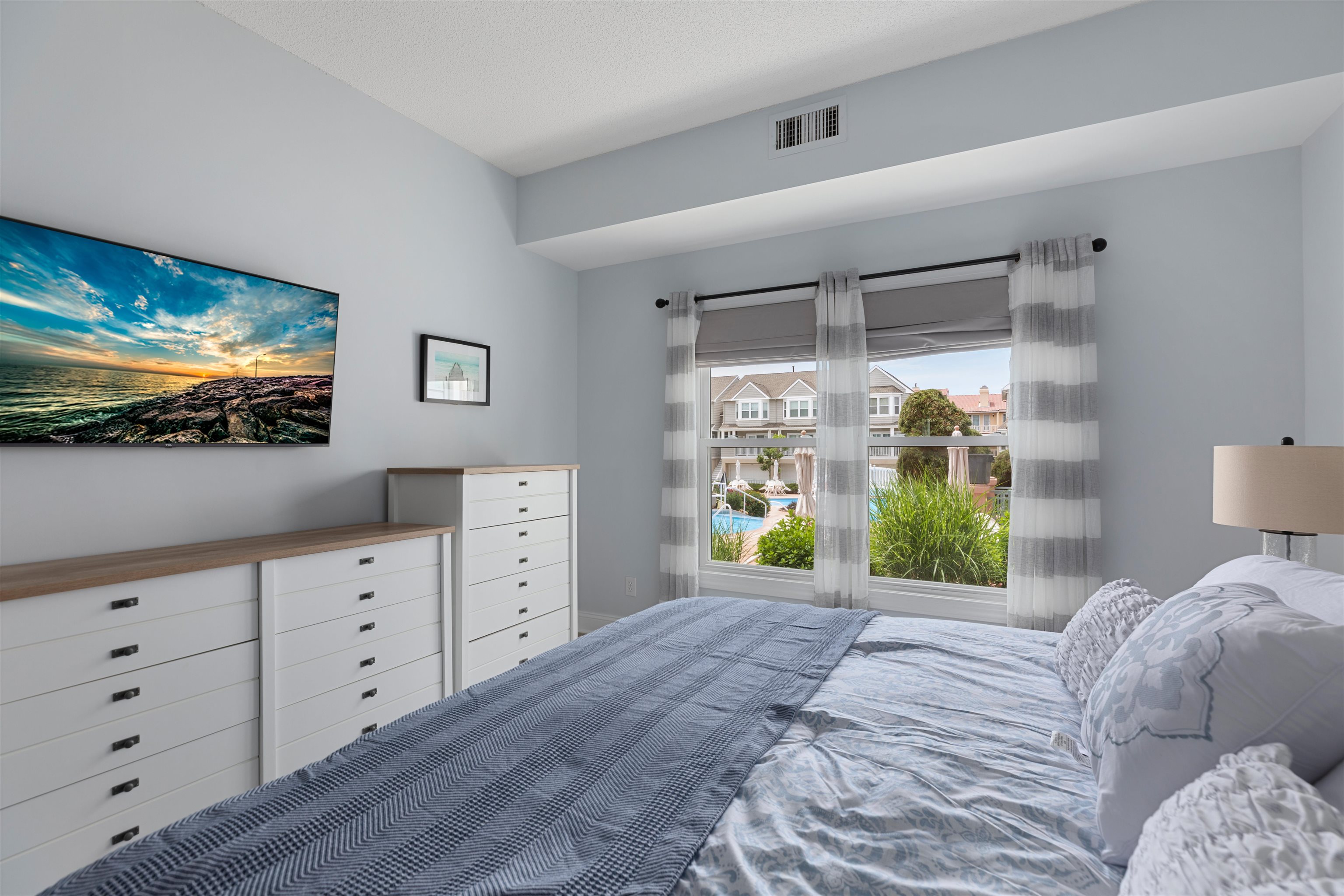9907 Seapointe Boulevard - Picture 11
