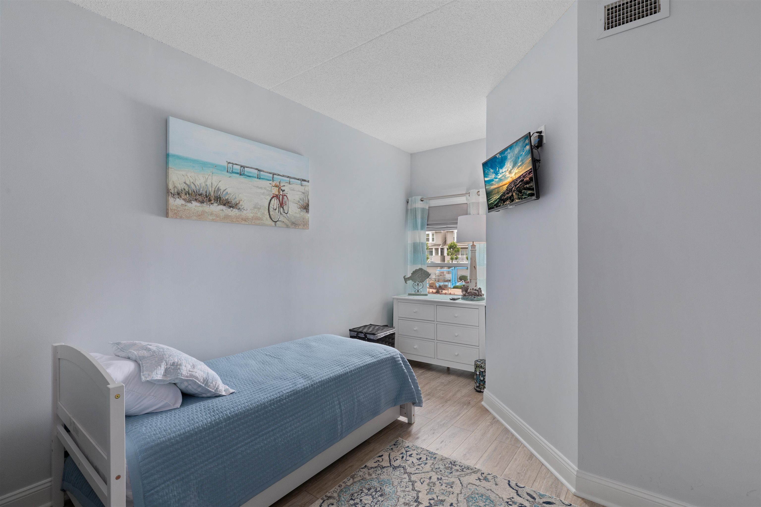 9907 Seapointe Boulevard - Picture 16