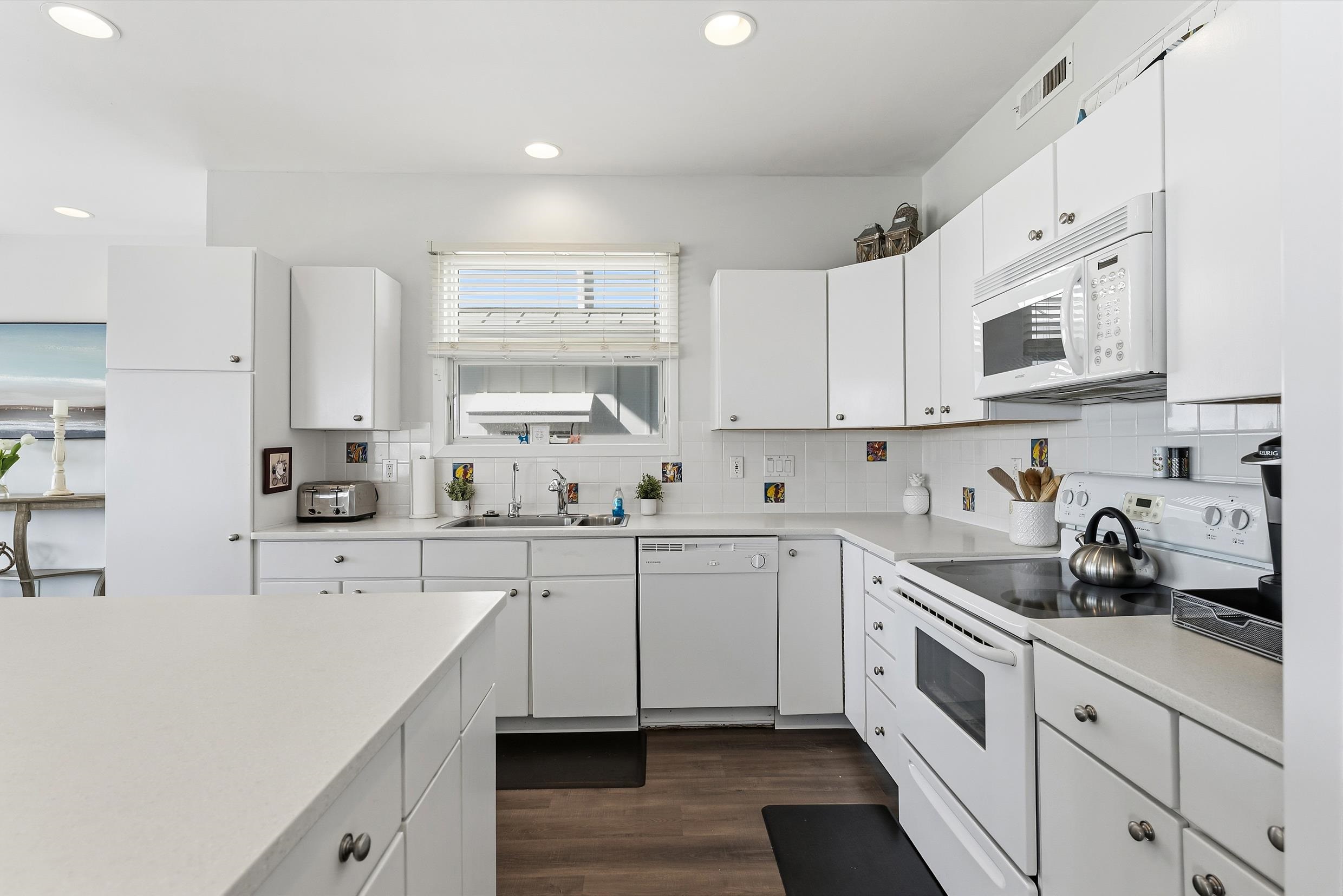 4301 Central Avenue - Picture 25