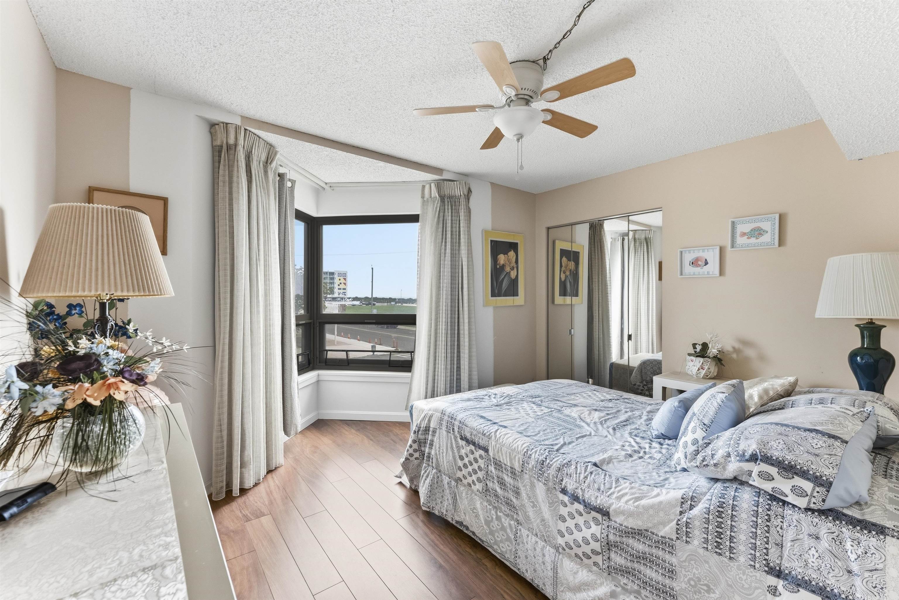 7100 Ocean Avenue - Picture 16