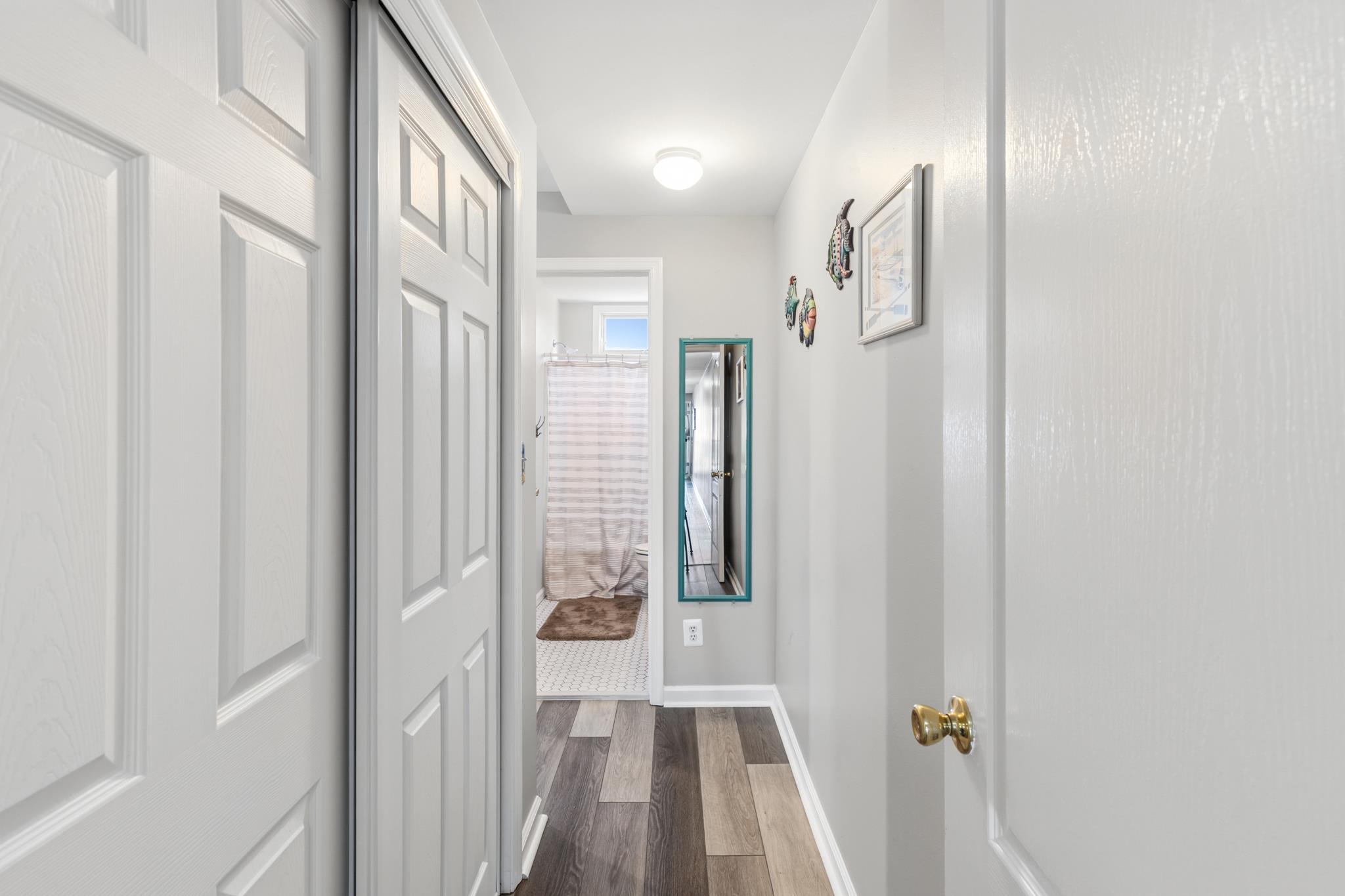 225 E Davis Avenue - Picture 14