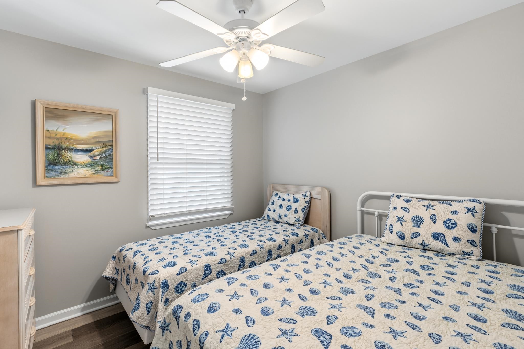 225 E Davis Avenue - Picture 15