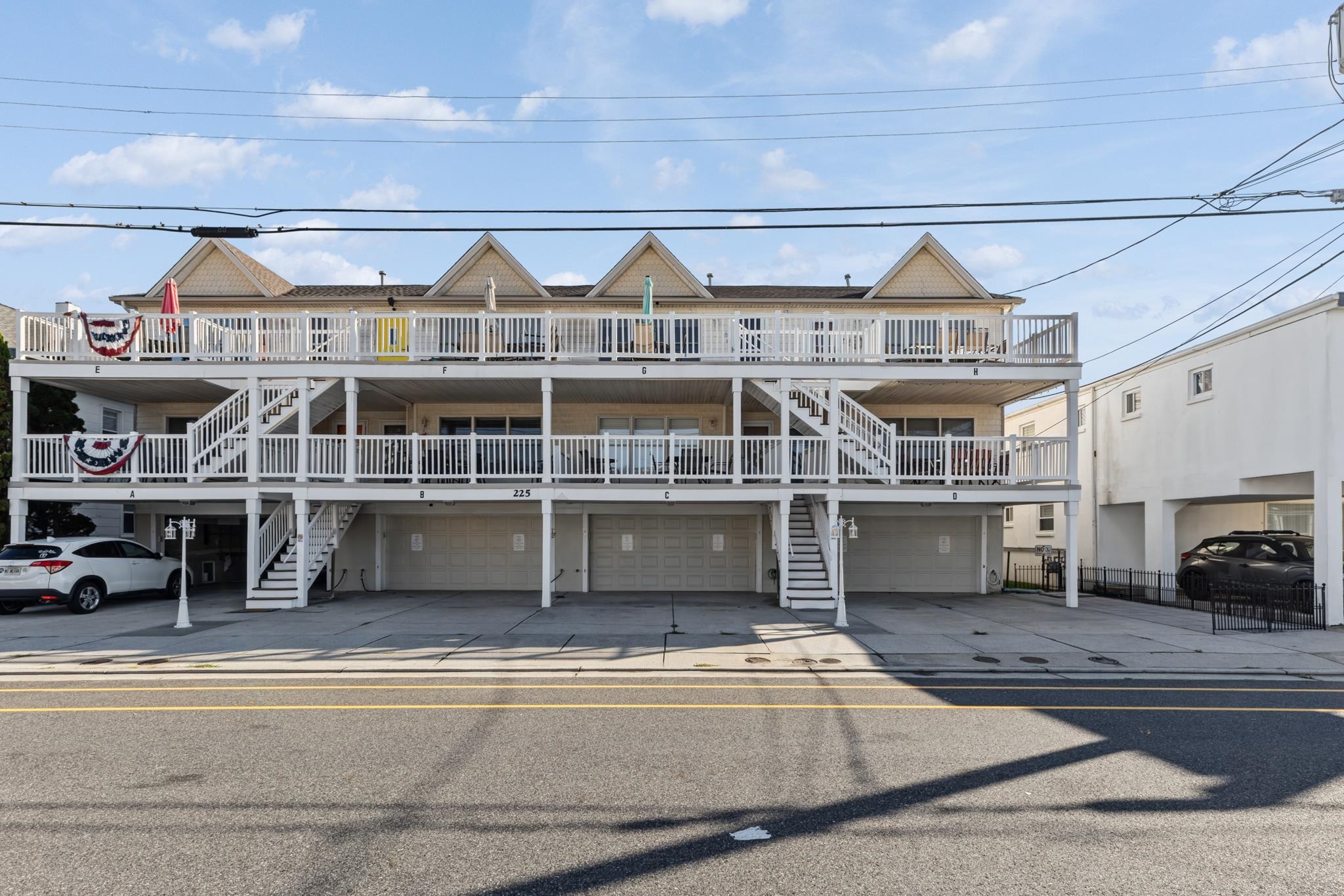 225 E Davis Avenue - Picture 25