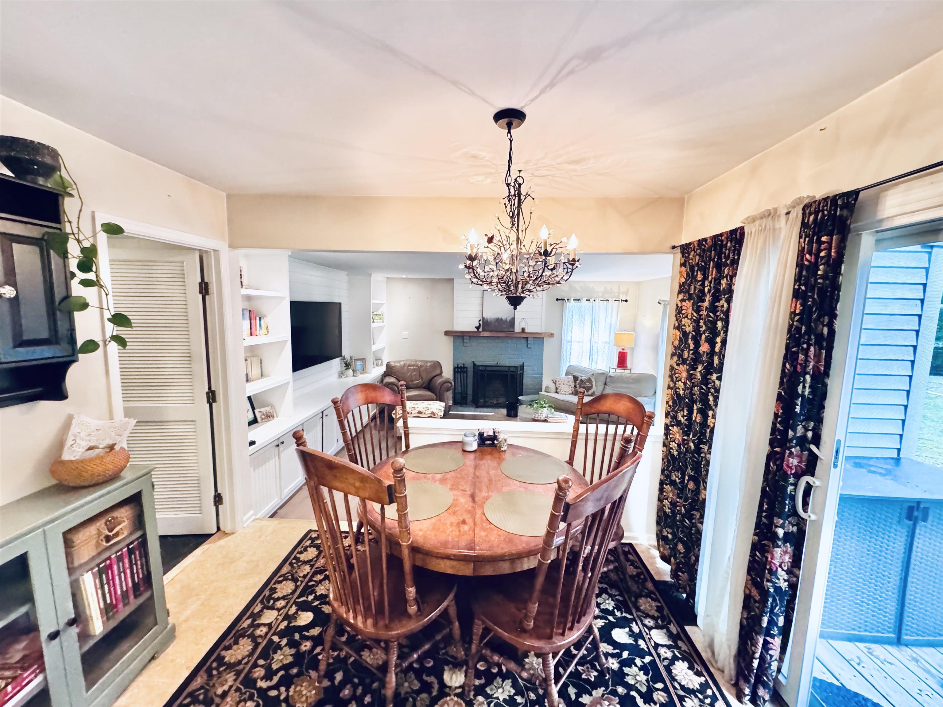 63 Somers Avenue - Picture 12