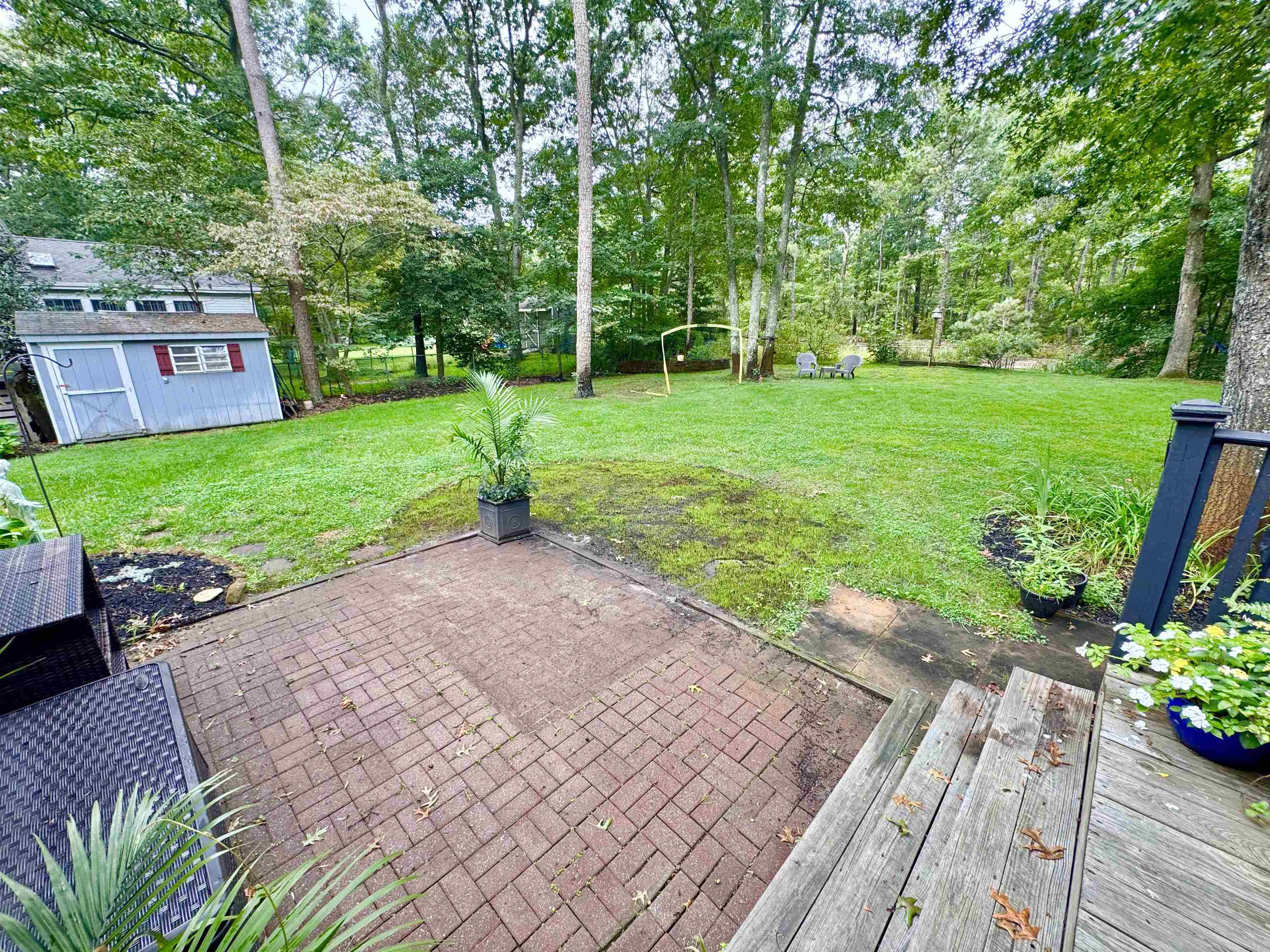 63 Somers Avenue - Picture 32