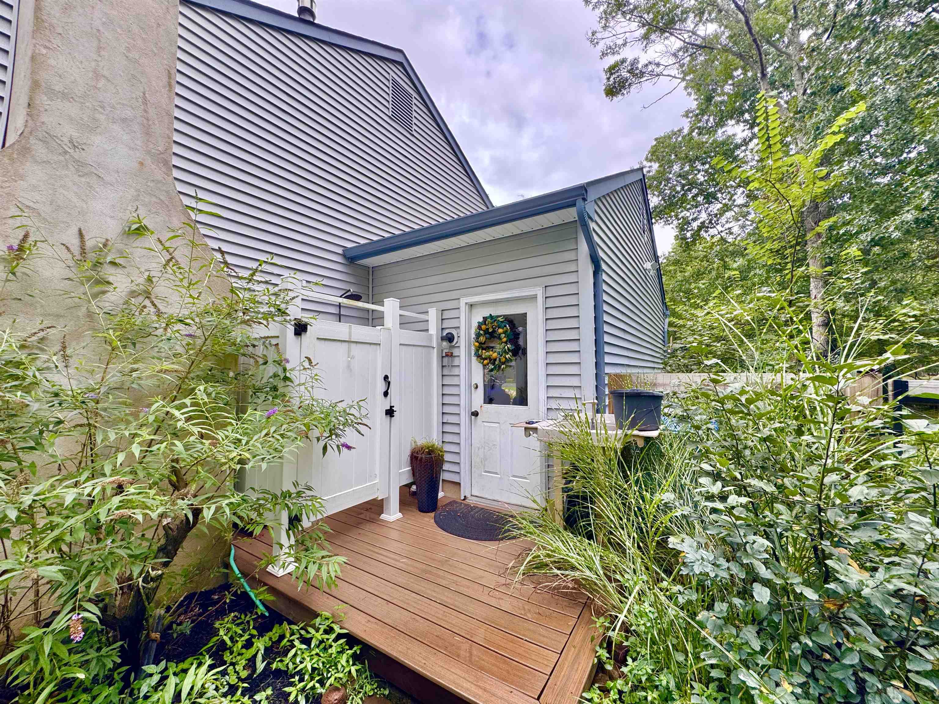 63 Somers Avenue - Picture 38