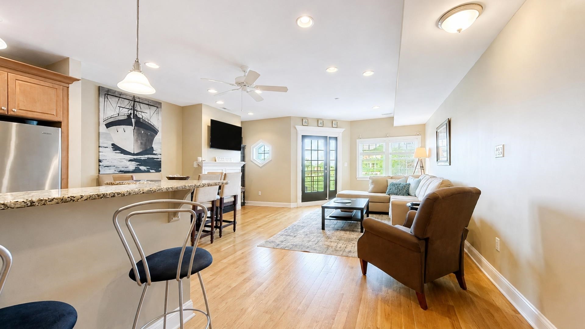 2023 Dune Drive - Picture 12
