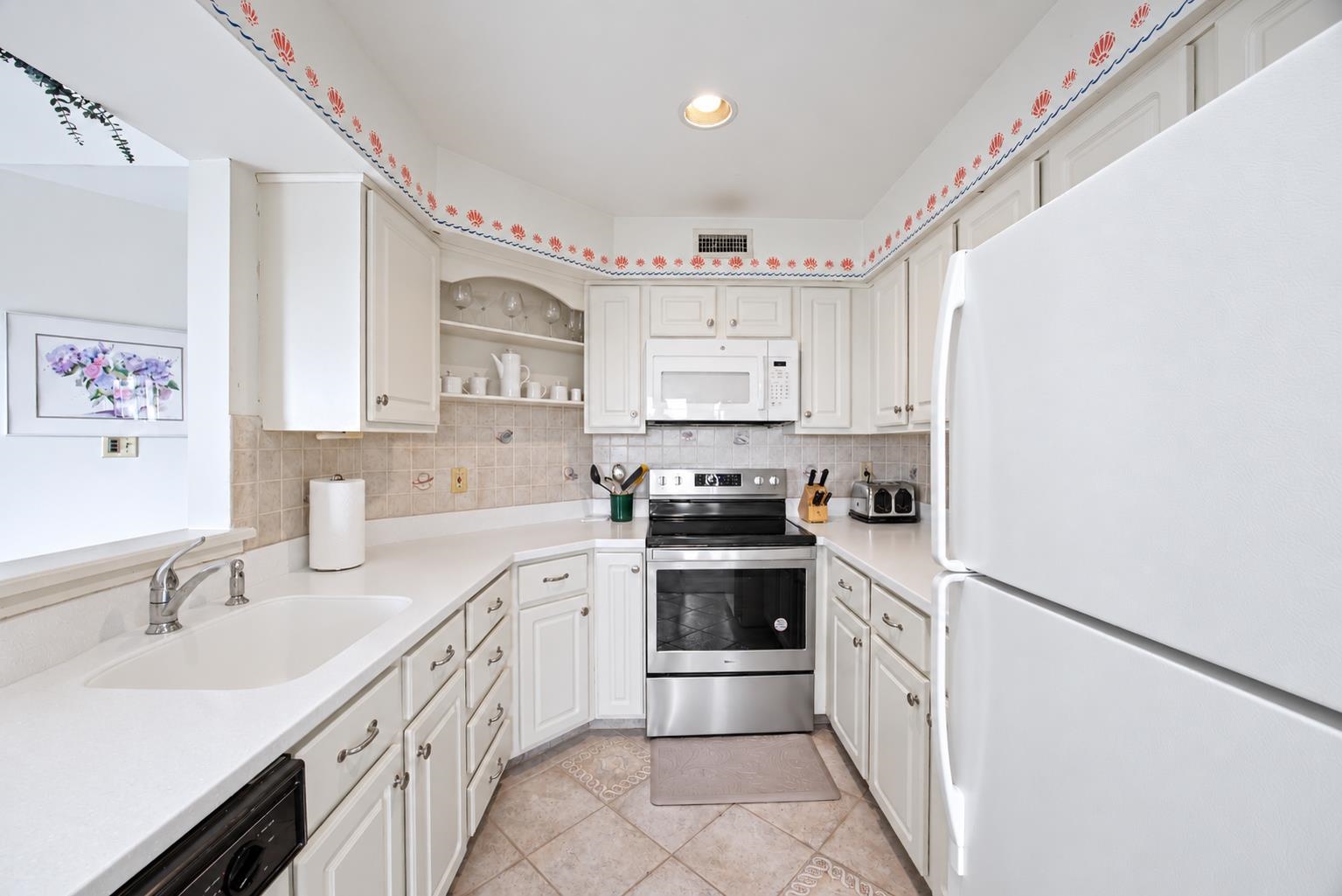 123 Wahoo Drive