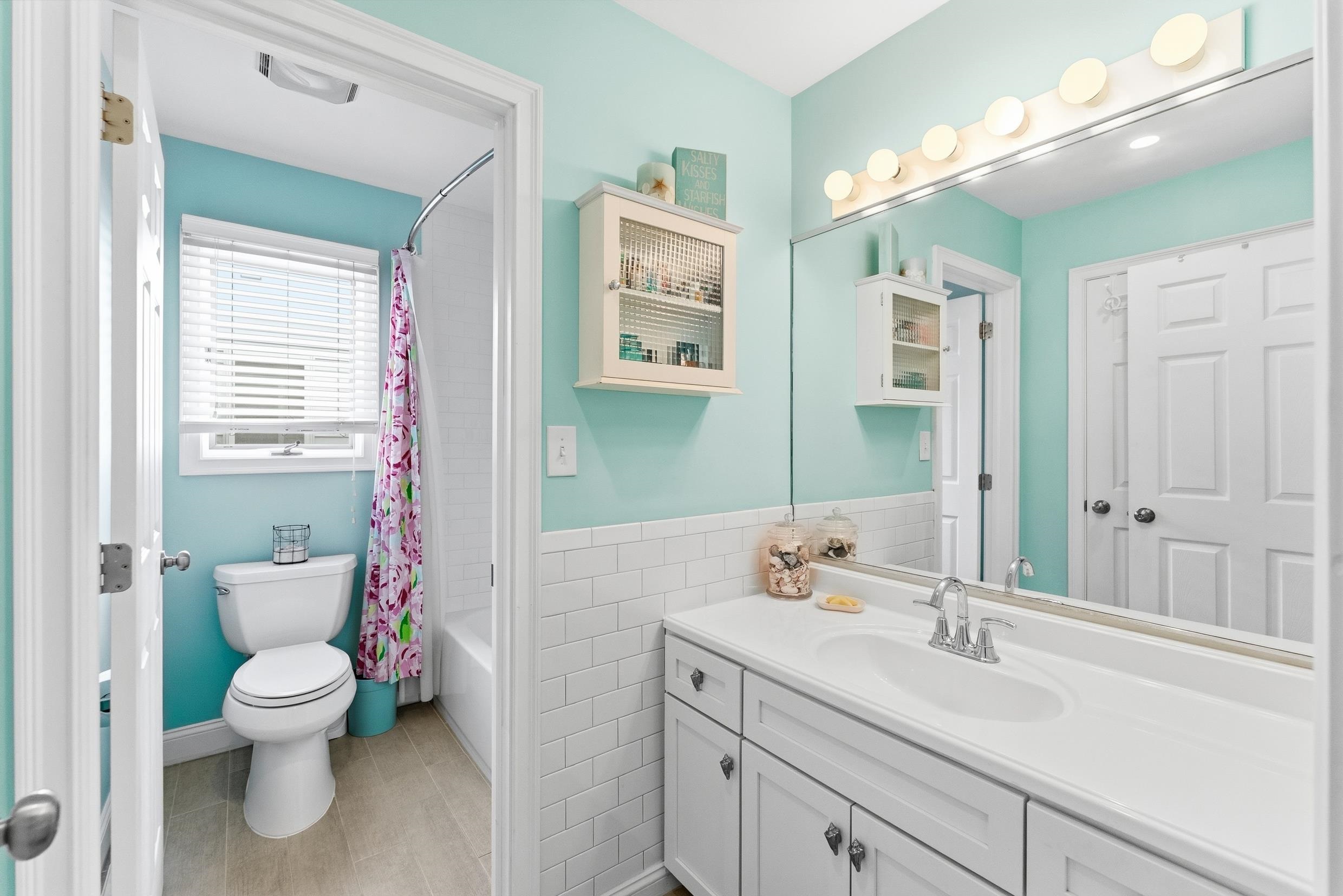325 56th Street West unit - Picture 15