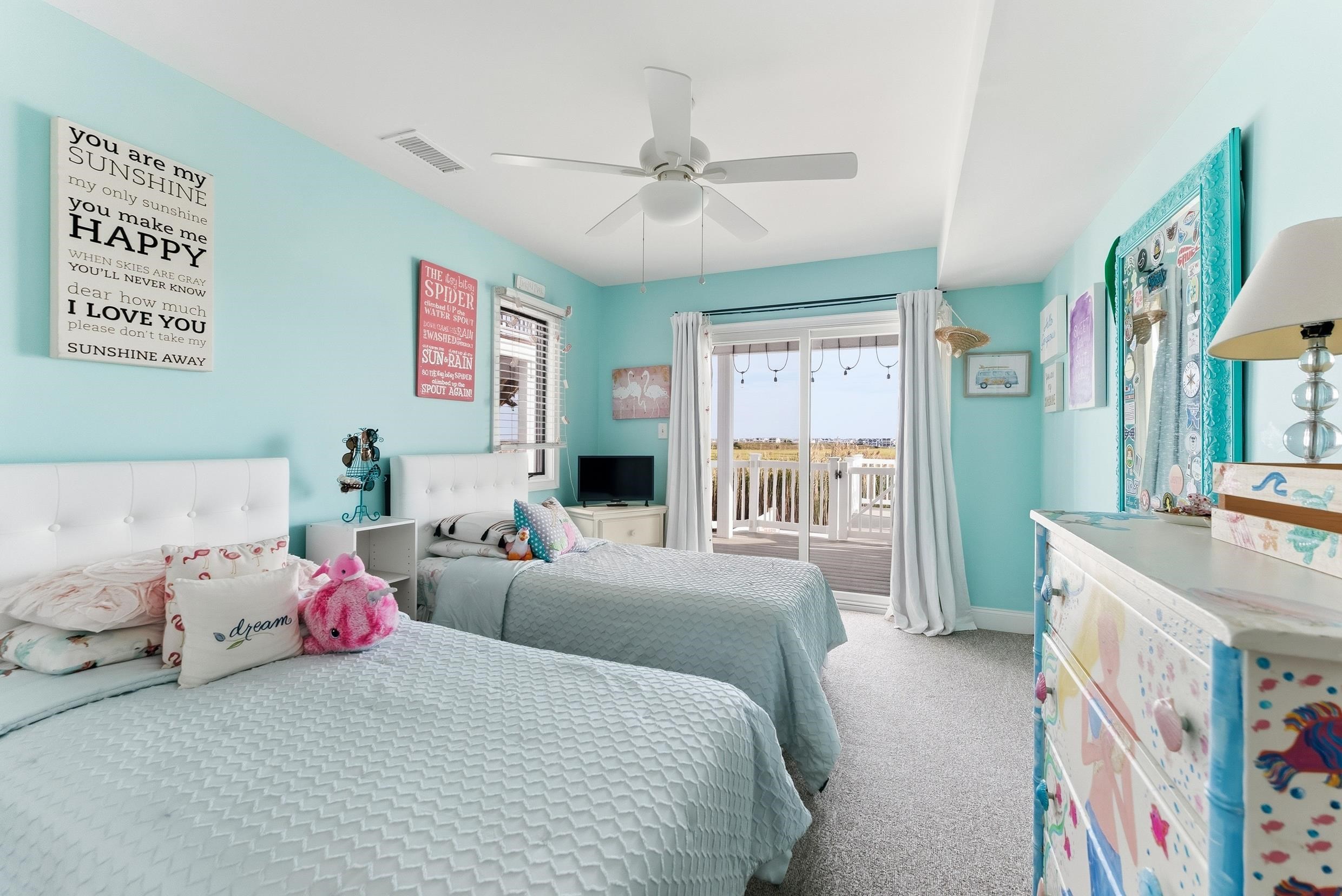 325 56th Street West unit - Picture 9