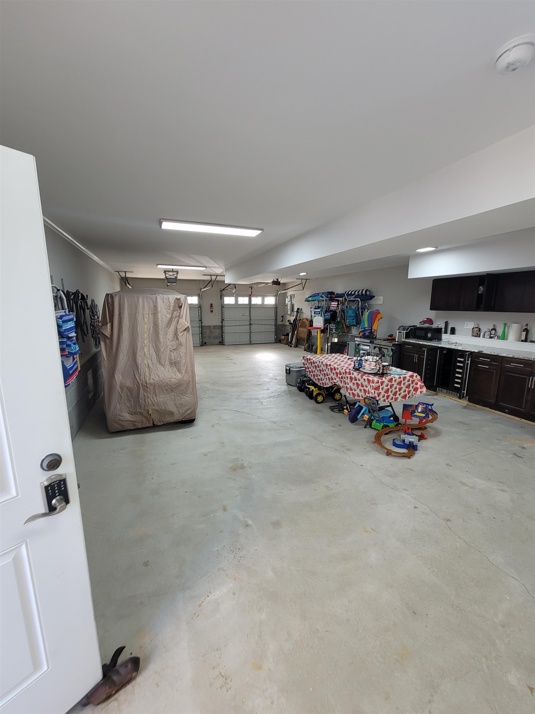 141 W Cresse Avenue - Picture 17