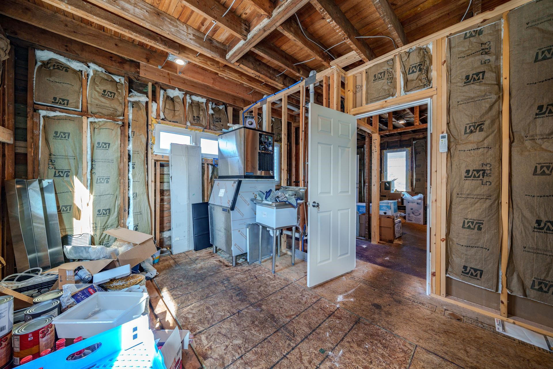 2710 Pacific Avenue - Picture 28