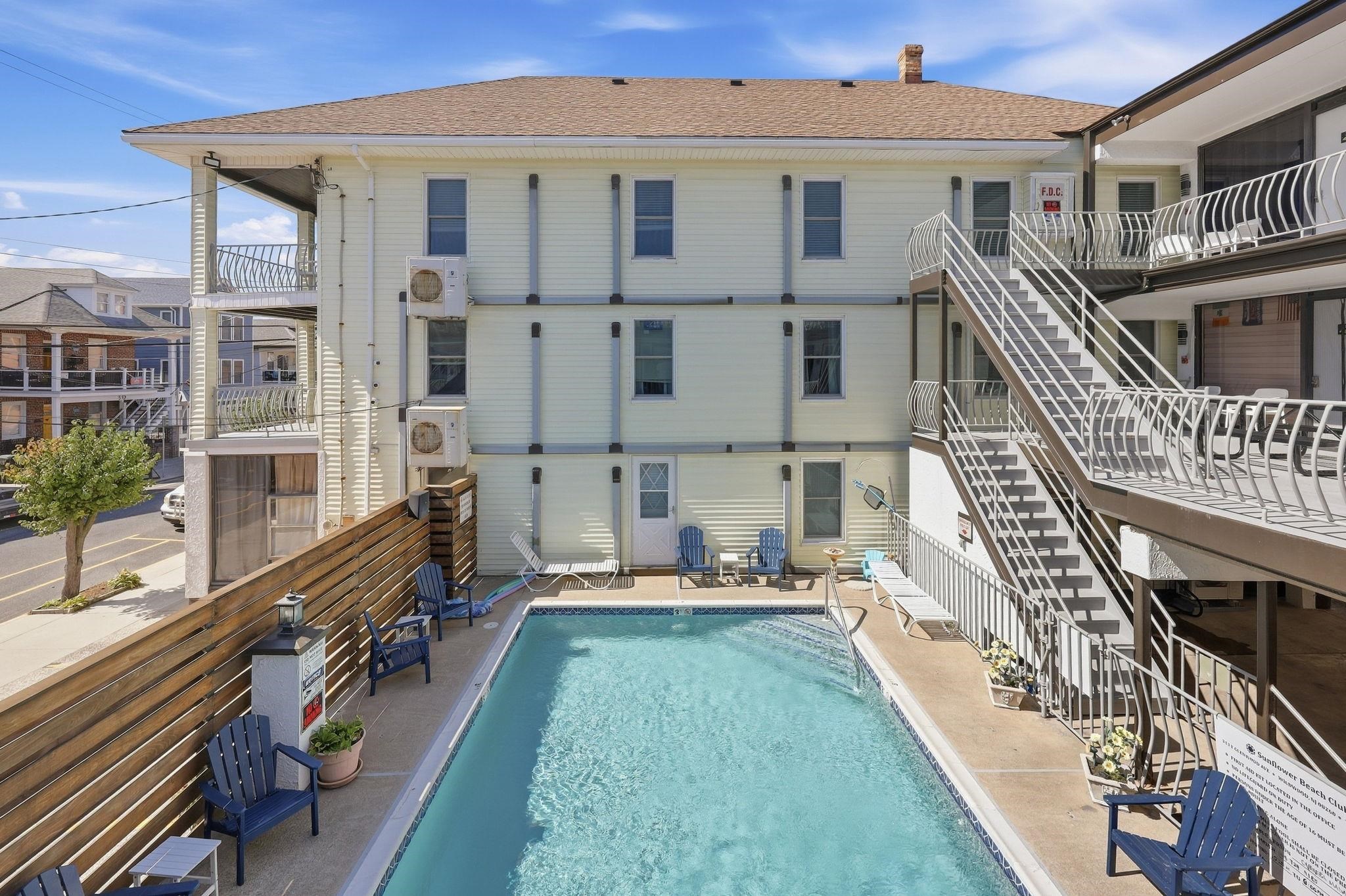 313 E Glenwood Avenue - Picture 16