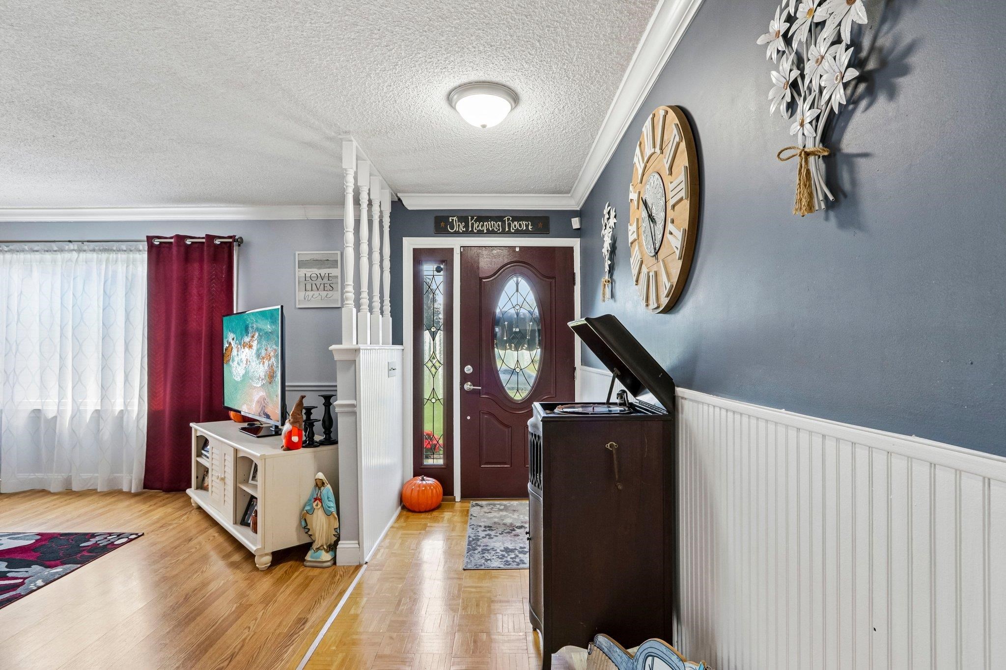 4148 Genoa Avenue - Picture 3