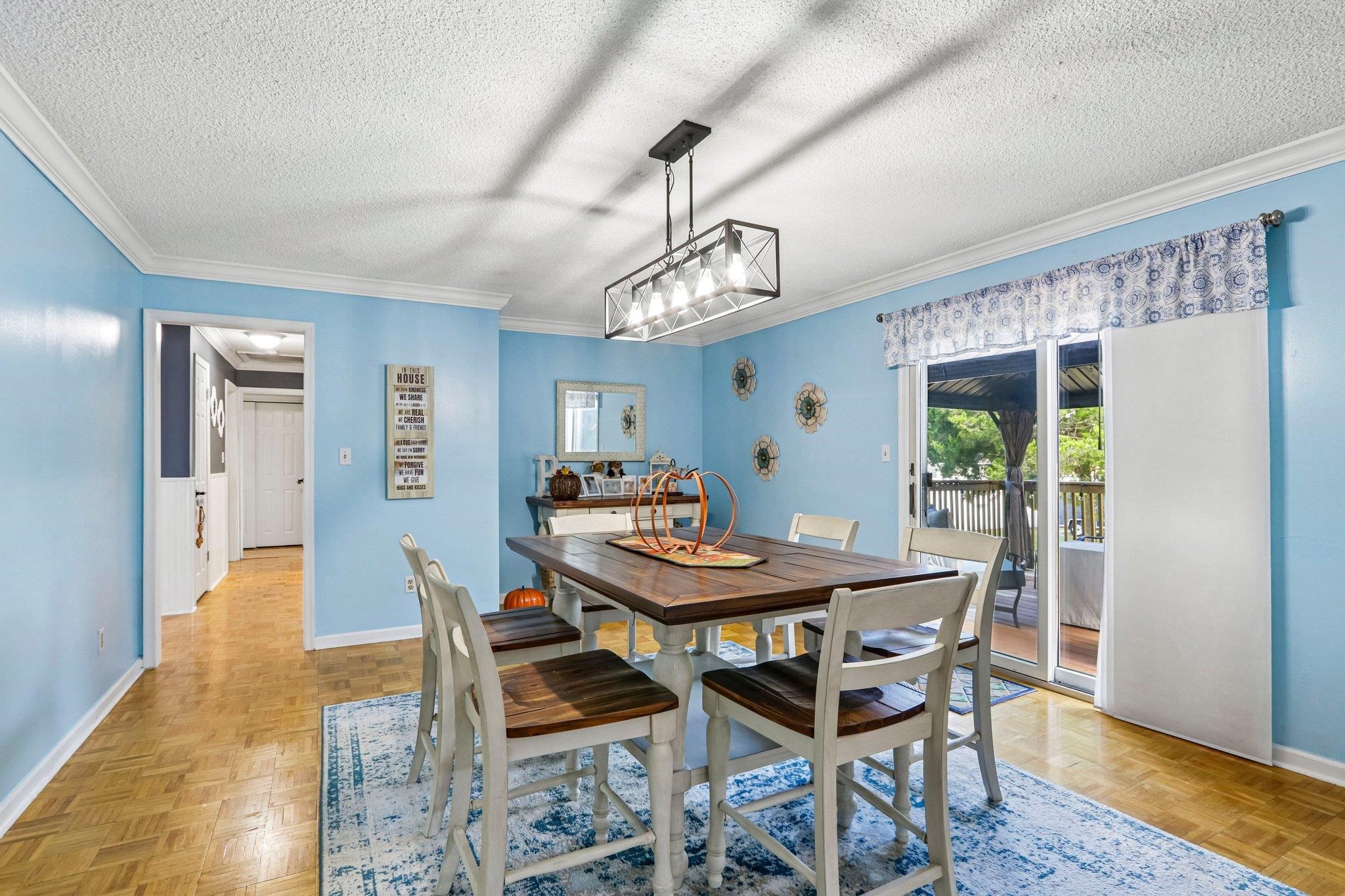 4148 Genoa Avenue - Picture 8