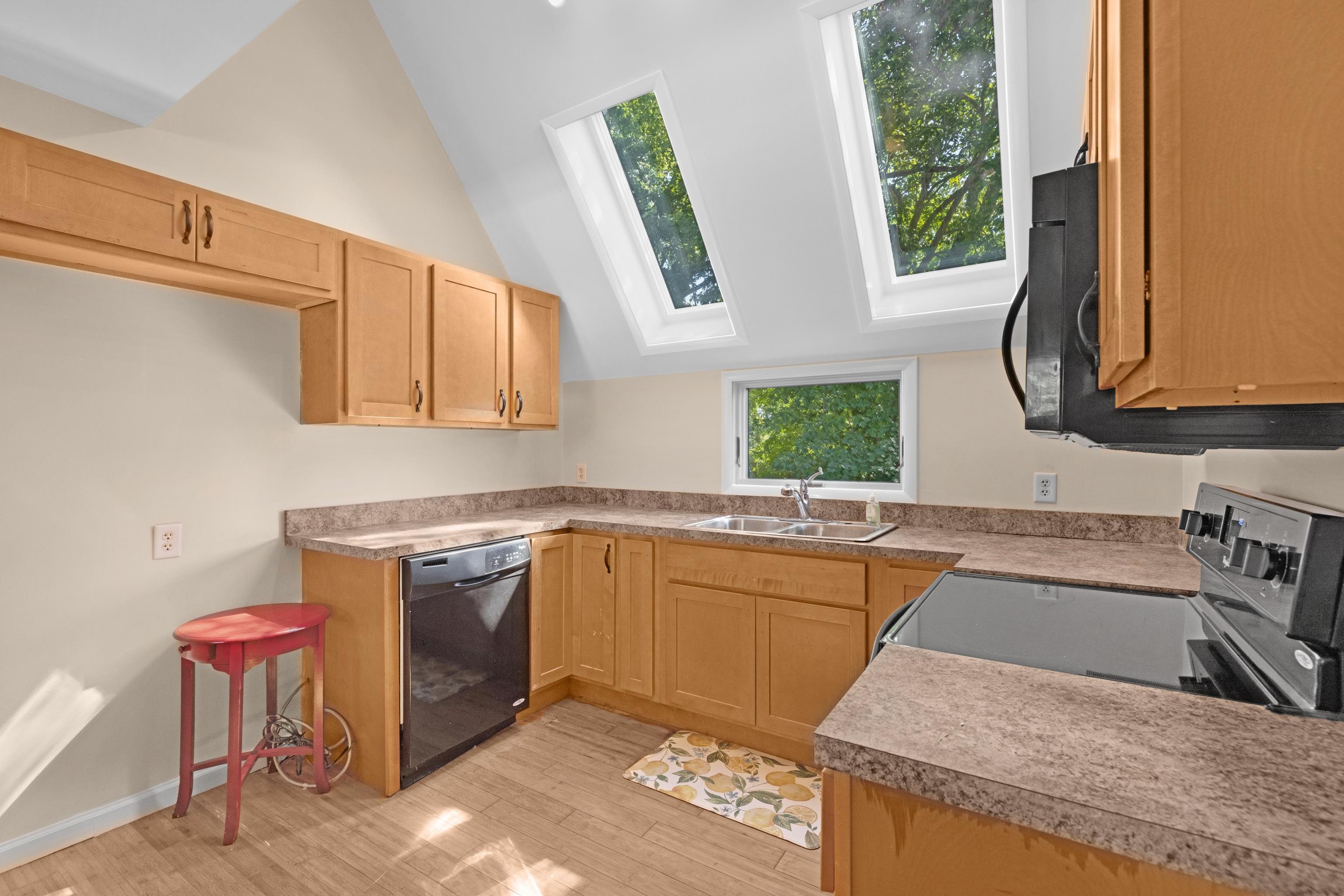 102 School Lane - Picture 12